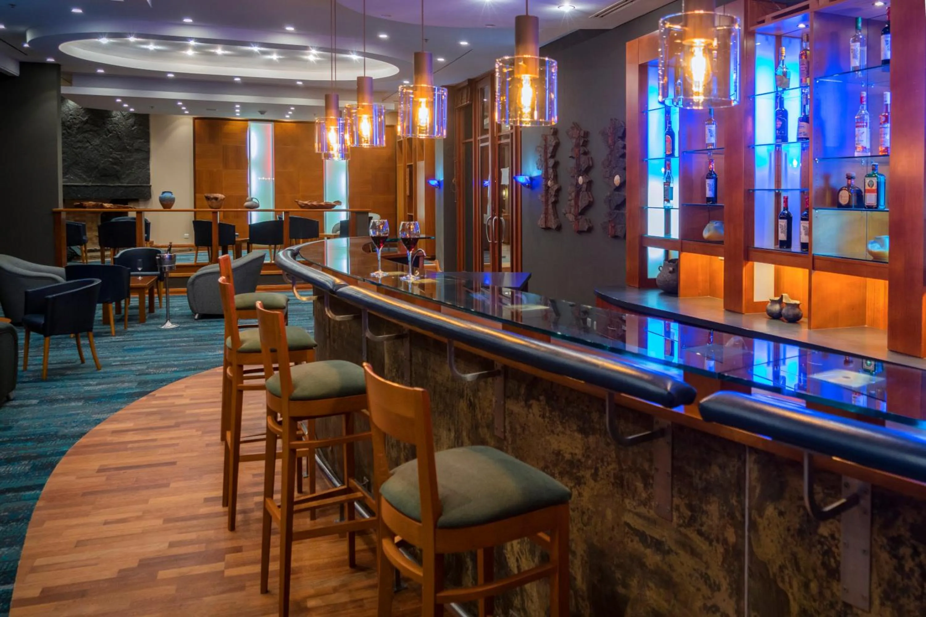 Lounge or bar in Park Lake Luxury Hotel