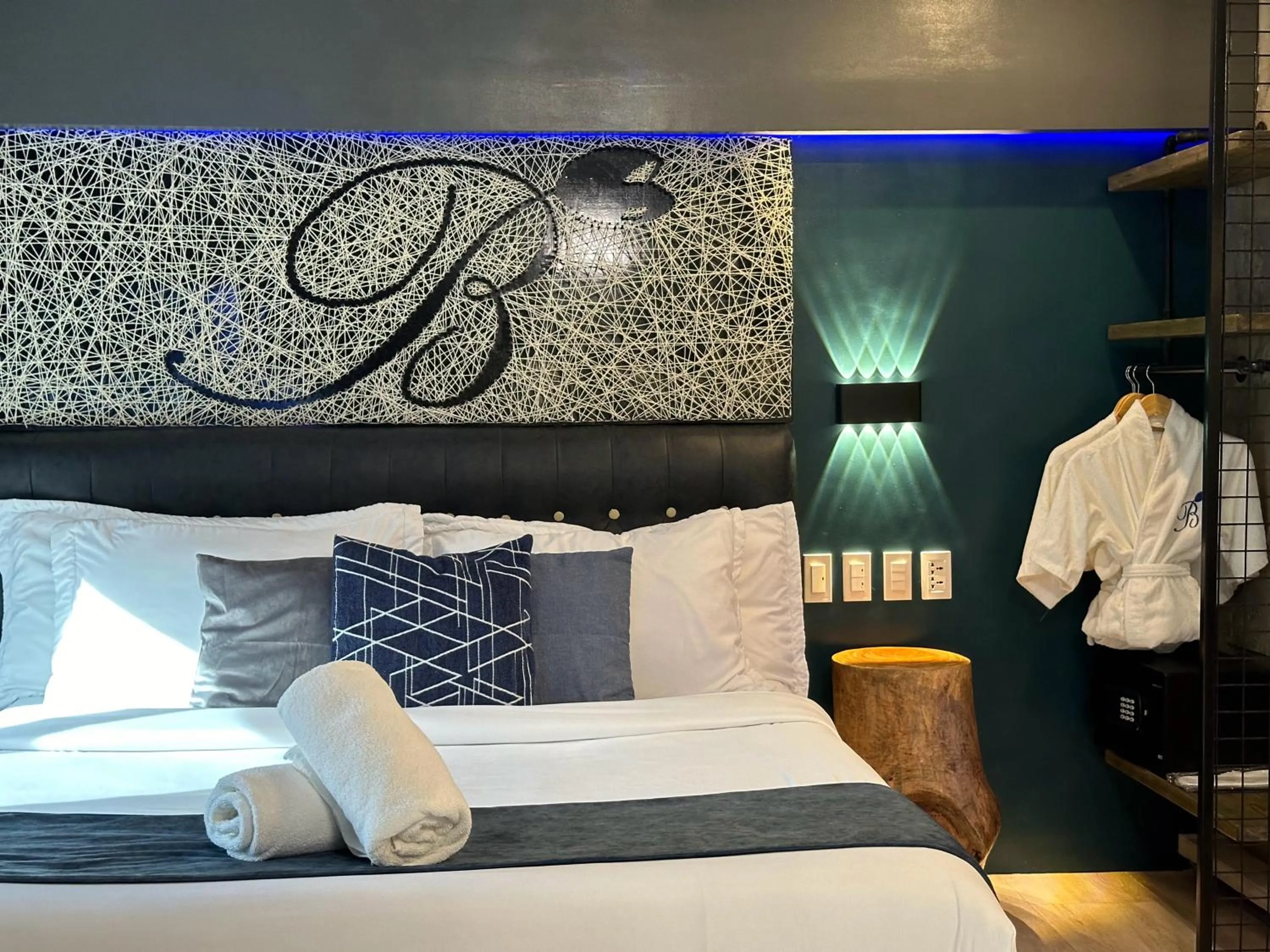 Bed in Blue Tulip - 4mins from Mactan Airport