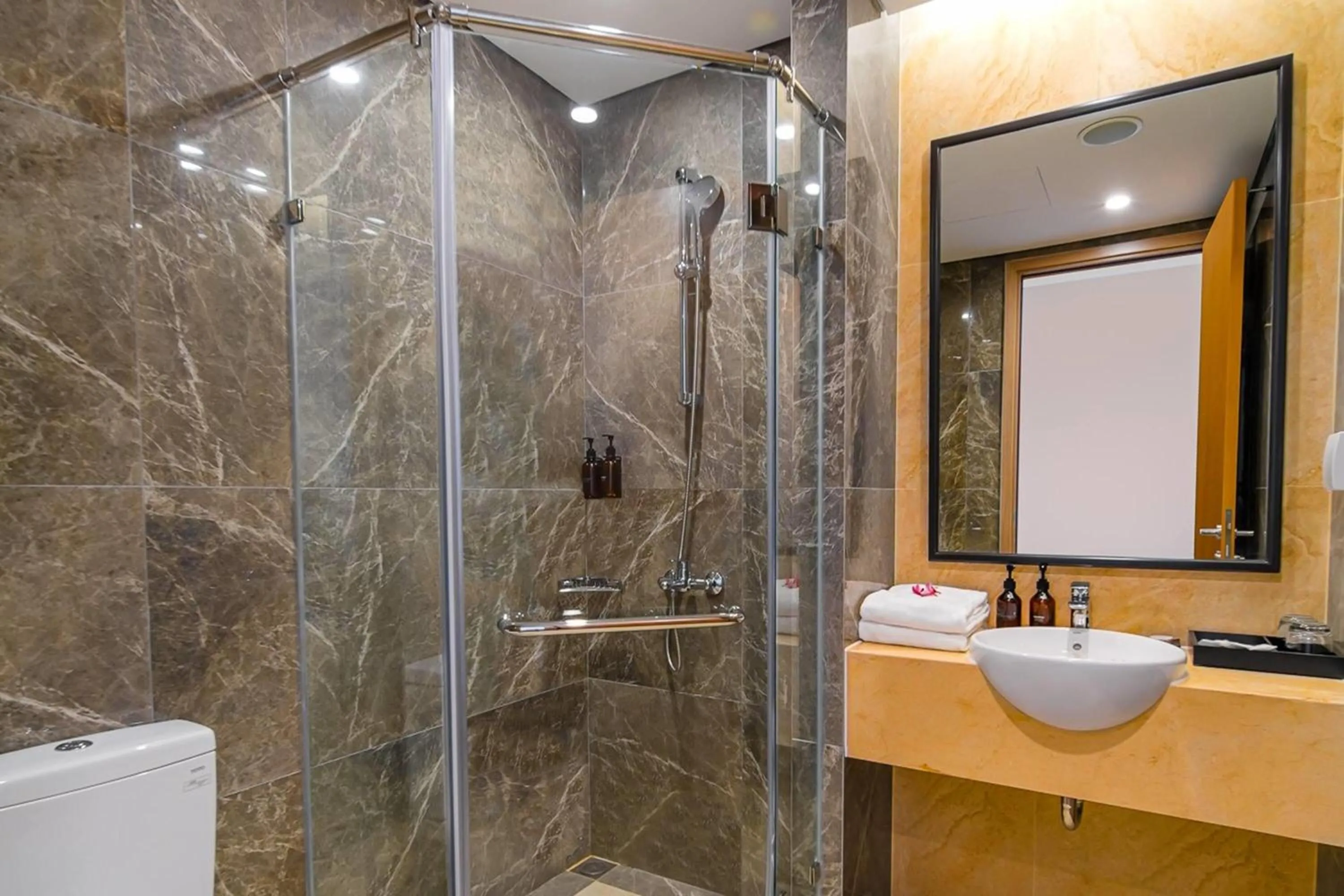 Bathroom in Wyndham Garden Grandworld Phu Quoc