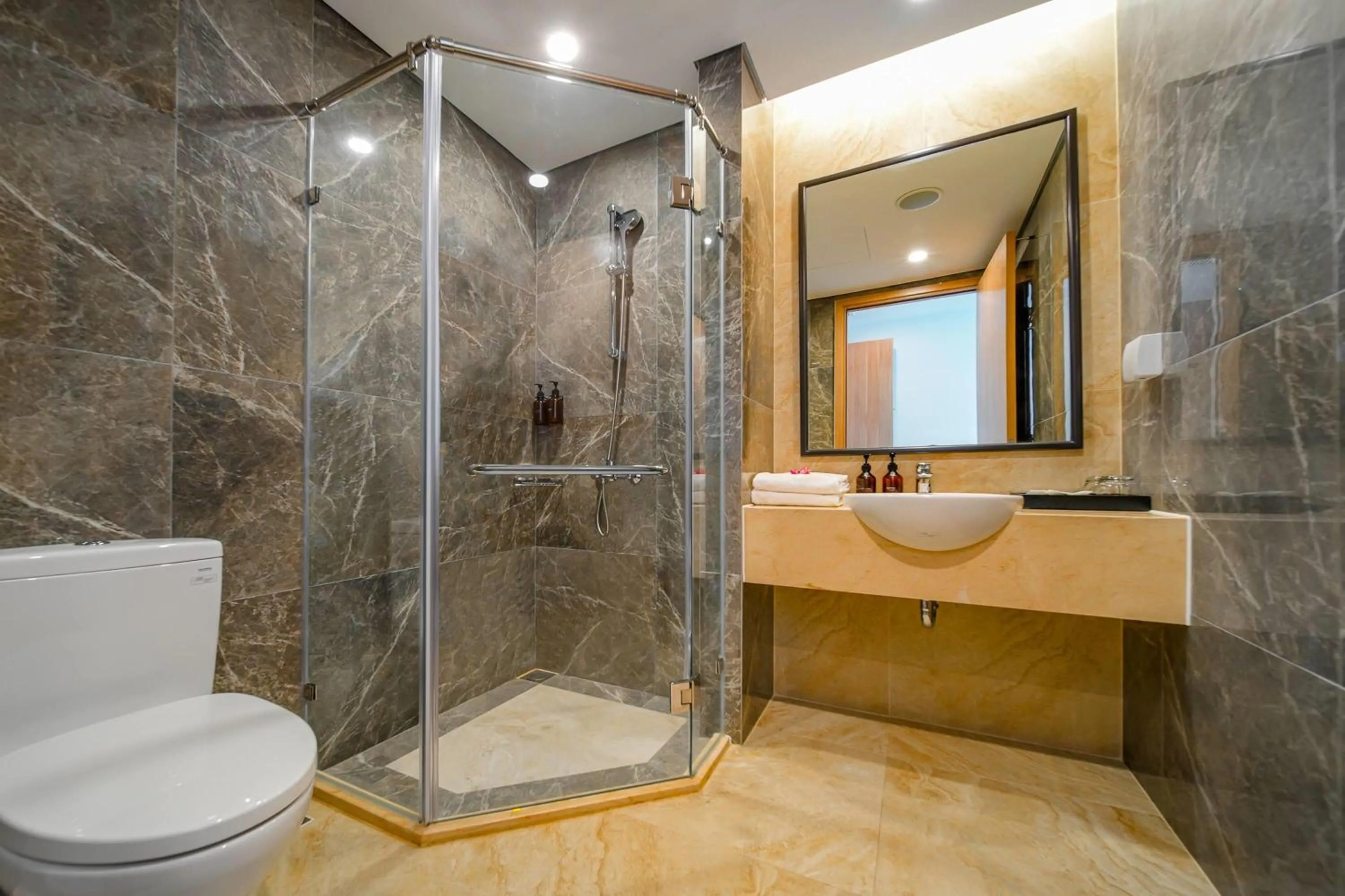 Bathroom in Wyndham Garden Grandworld Phu Quoc