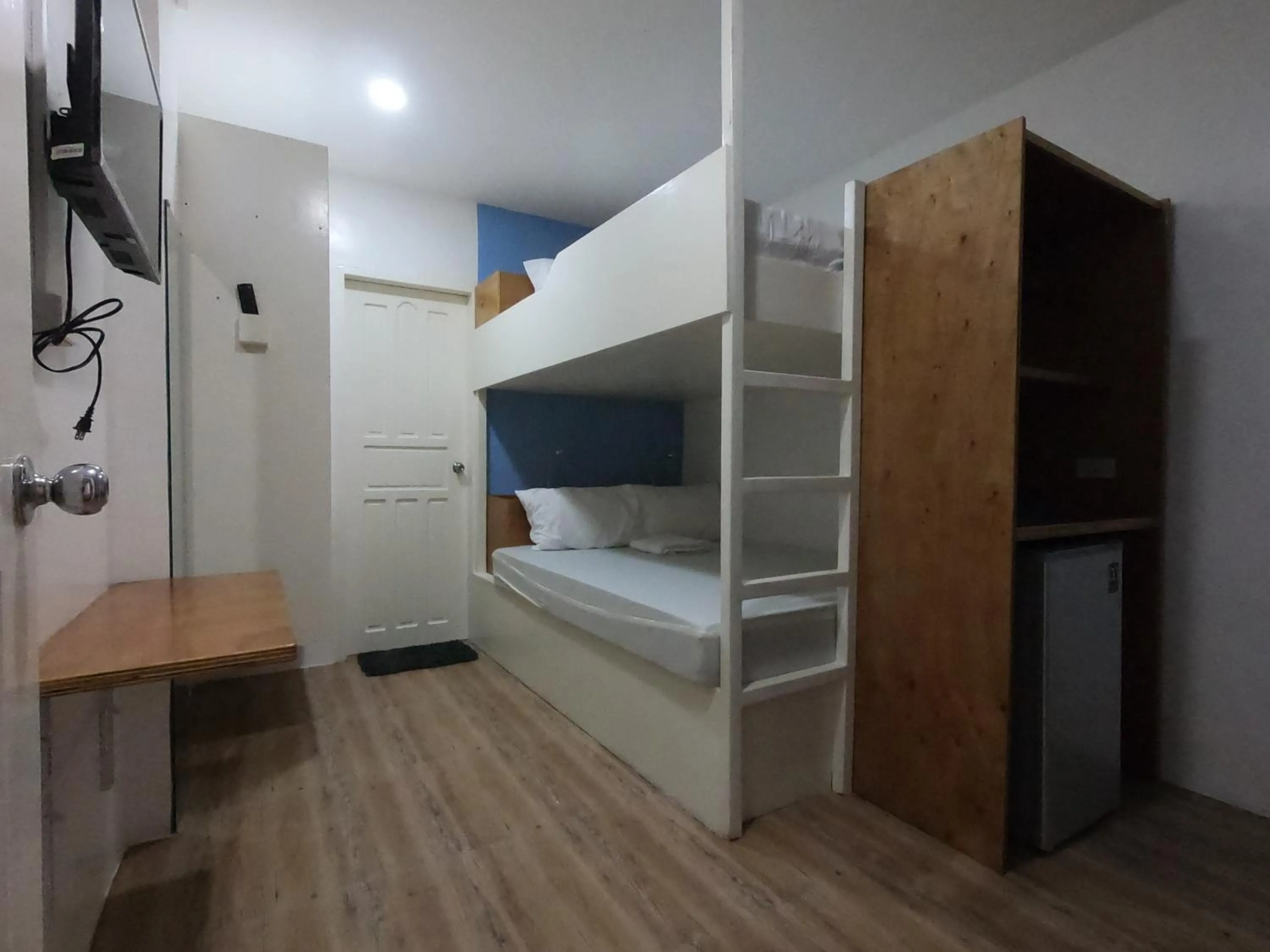 Bedroom, Bed in The Beach House