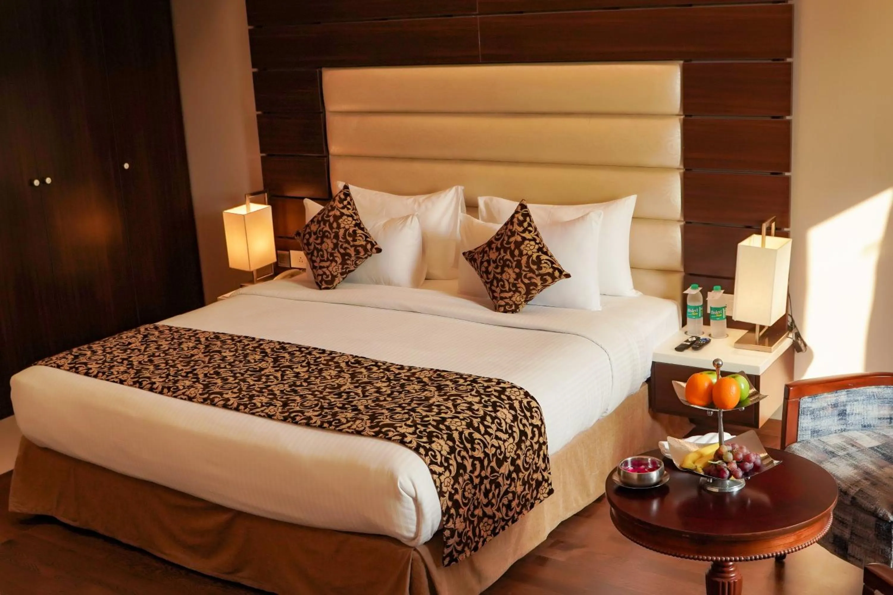 Bedroom, Bed in Utopian Luxe