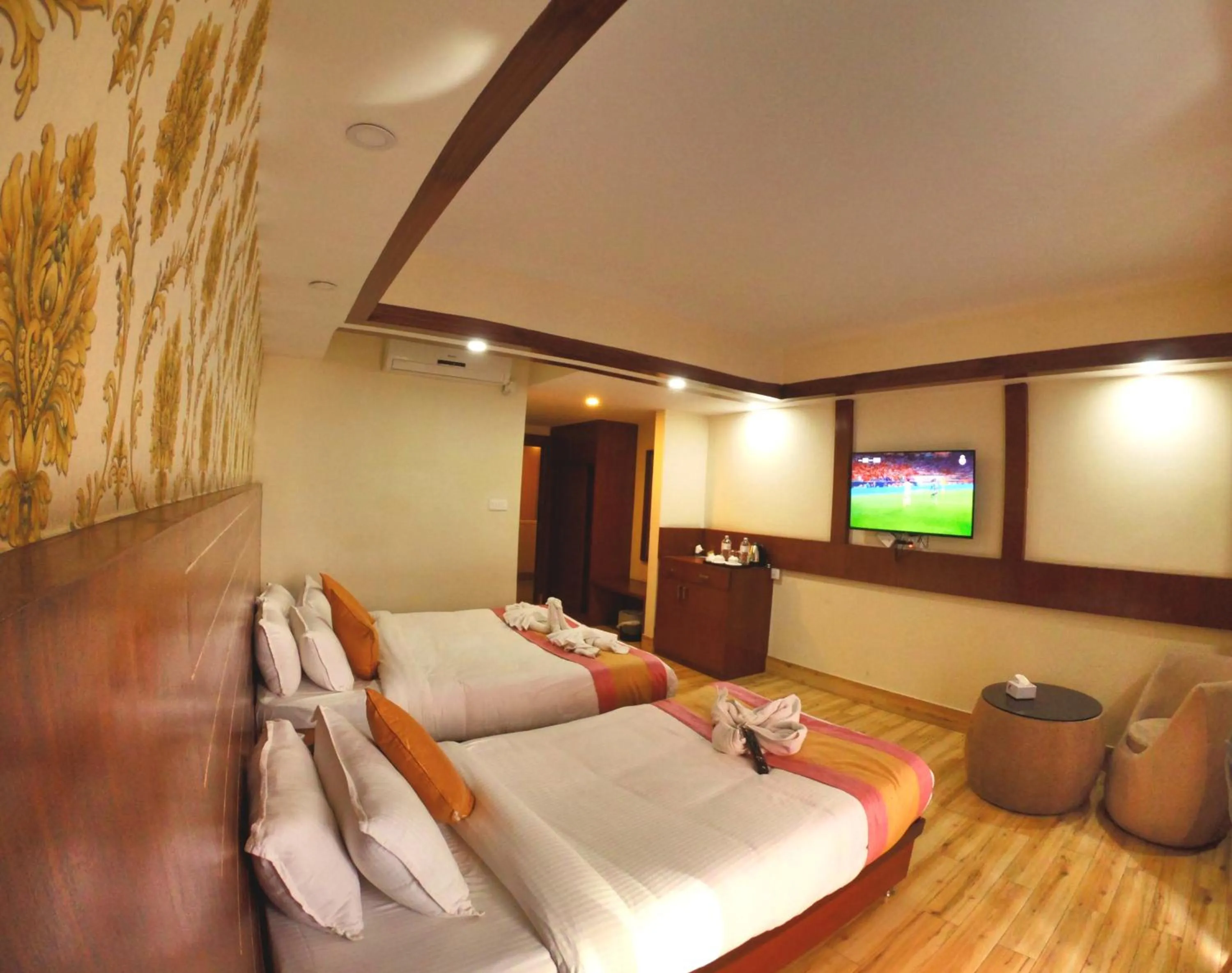 Photo of the whole room, Bed in Hotel Simal