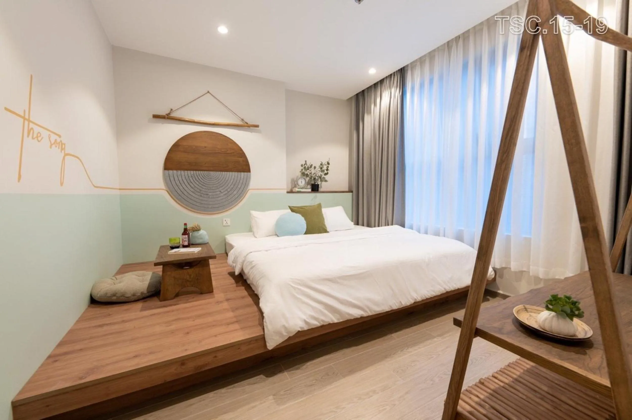 Bed in The Sóng apartment