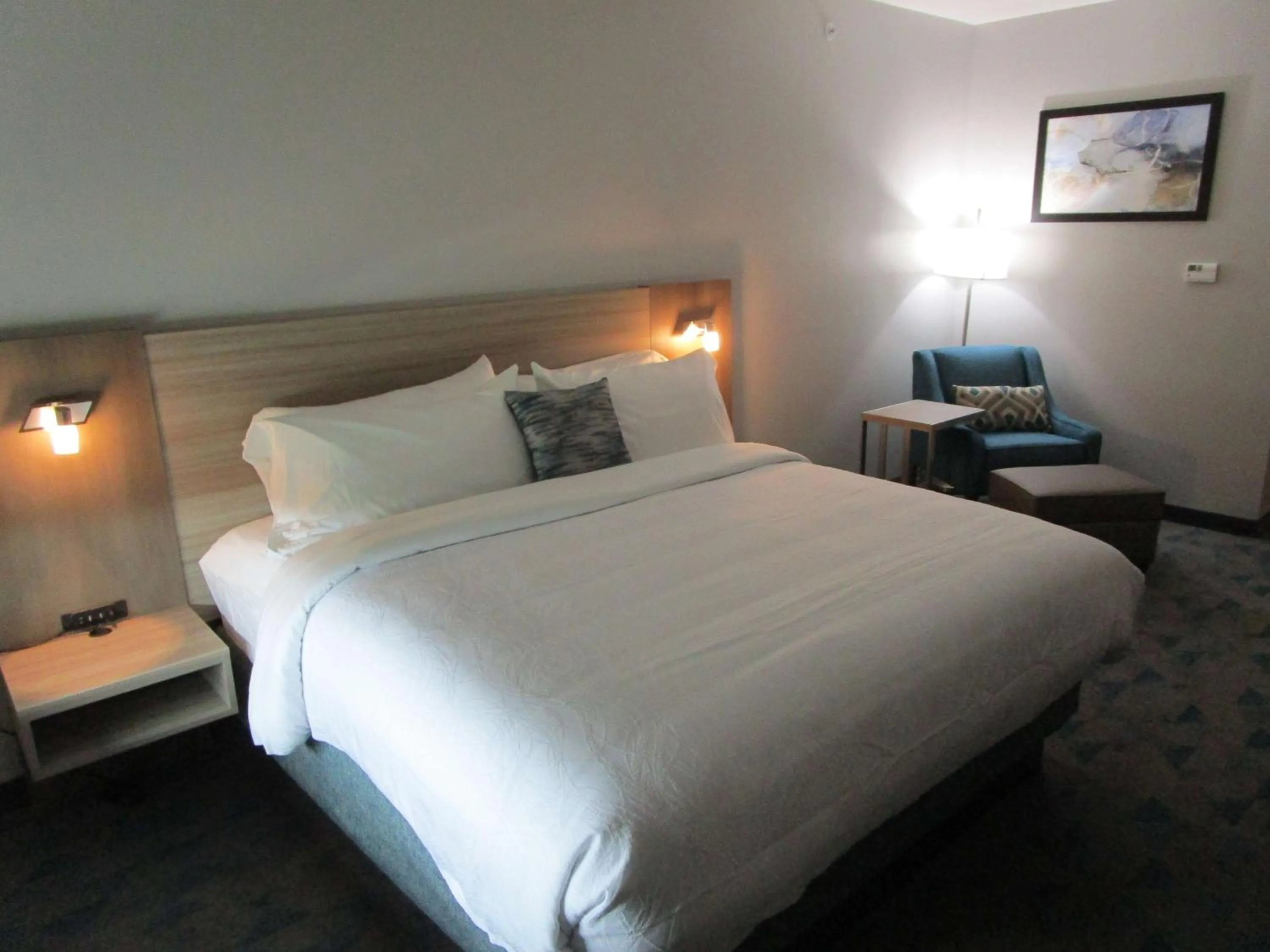 Bedroom, Bed in Reddy Hotel Bonham