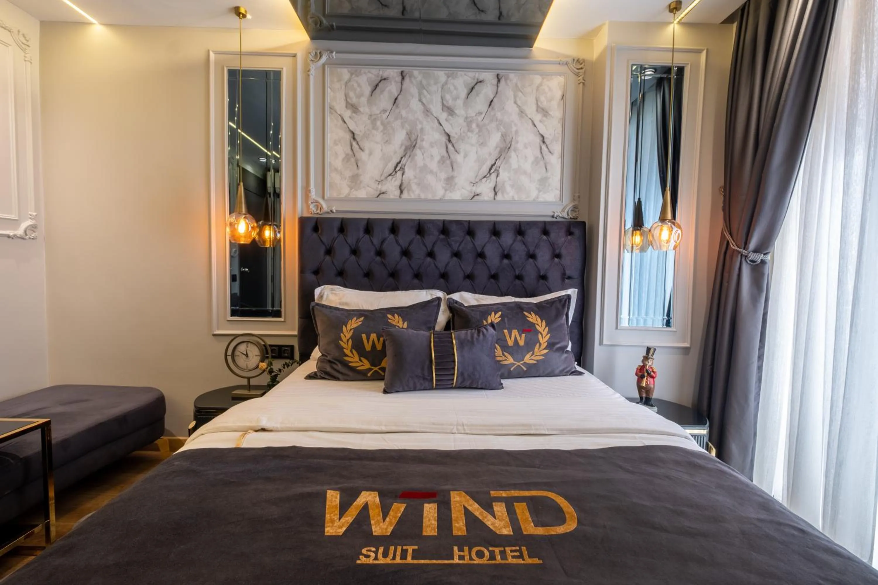 Bedroom, Bed in Wind Suit