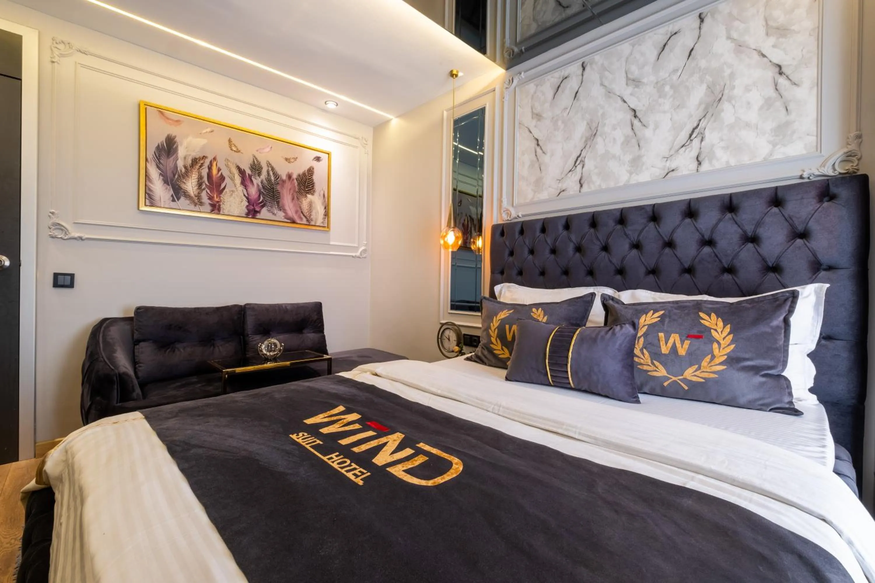 Bedroom, Bed in Wind Suit