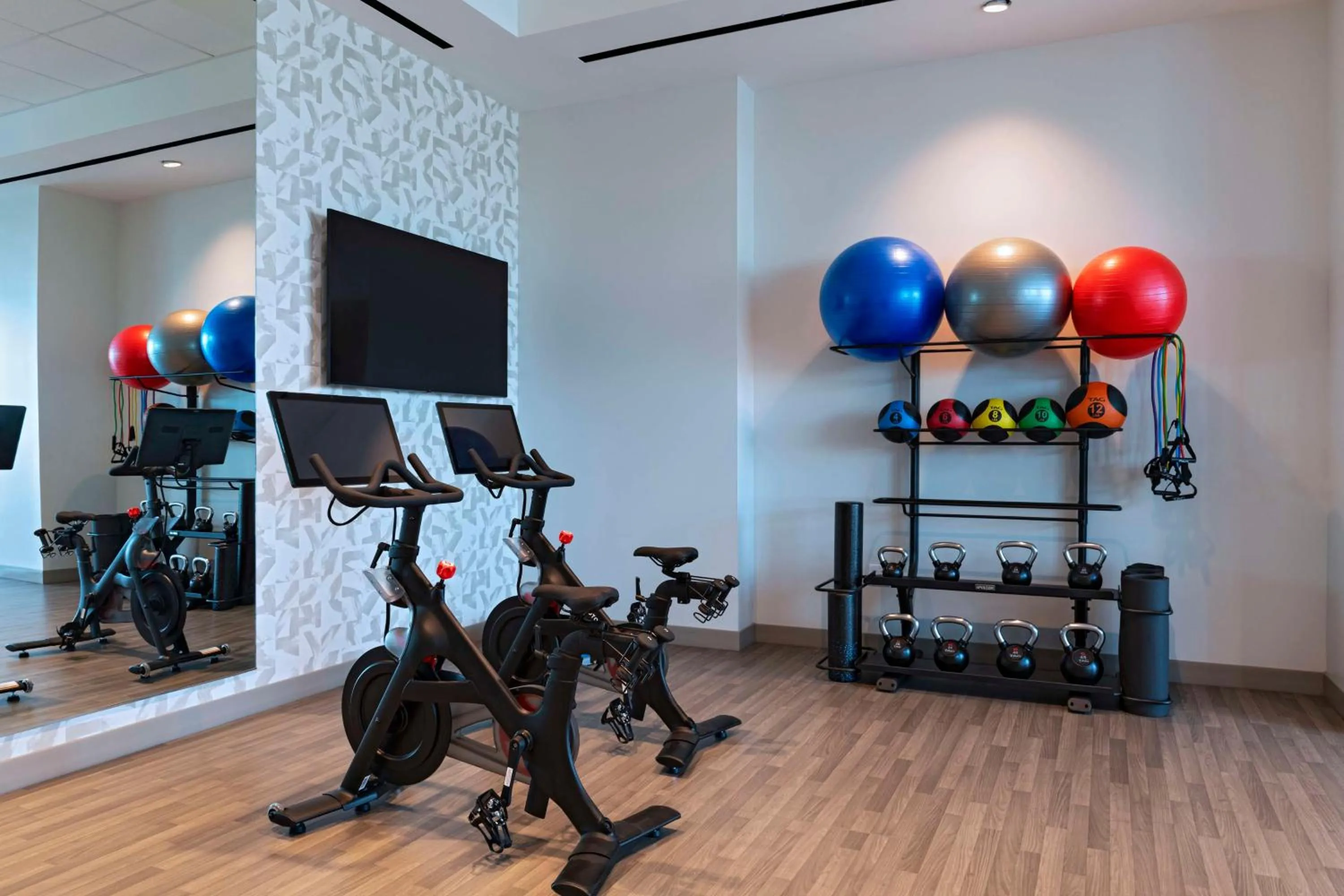 Fitness centre/facilities in Hyatt Regency Baytown-Houston