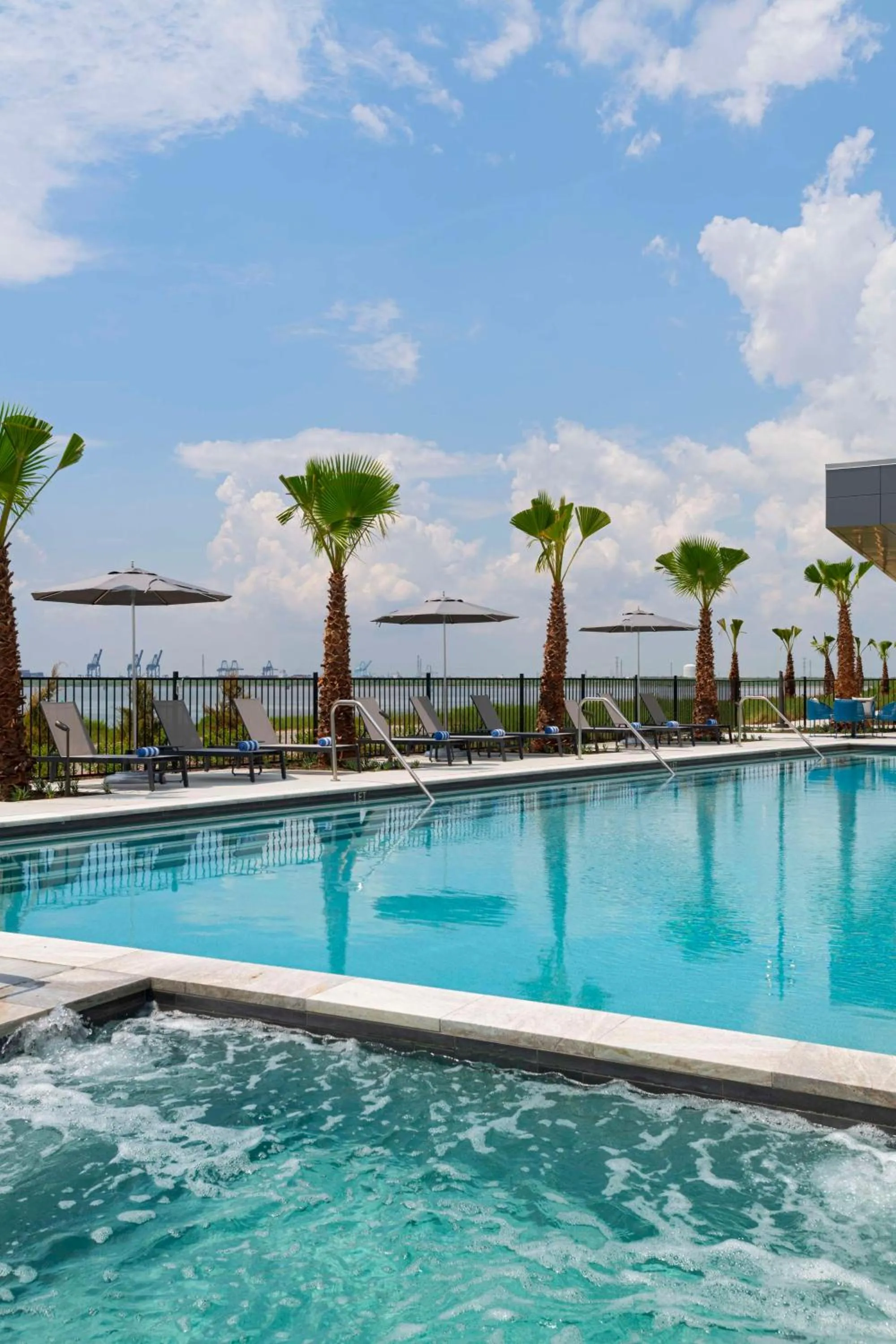 Swimming pool in Hyatt Regency Baytown-Houston
