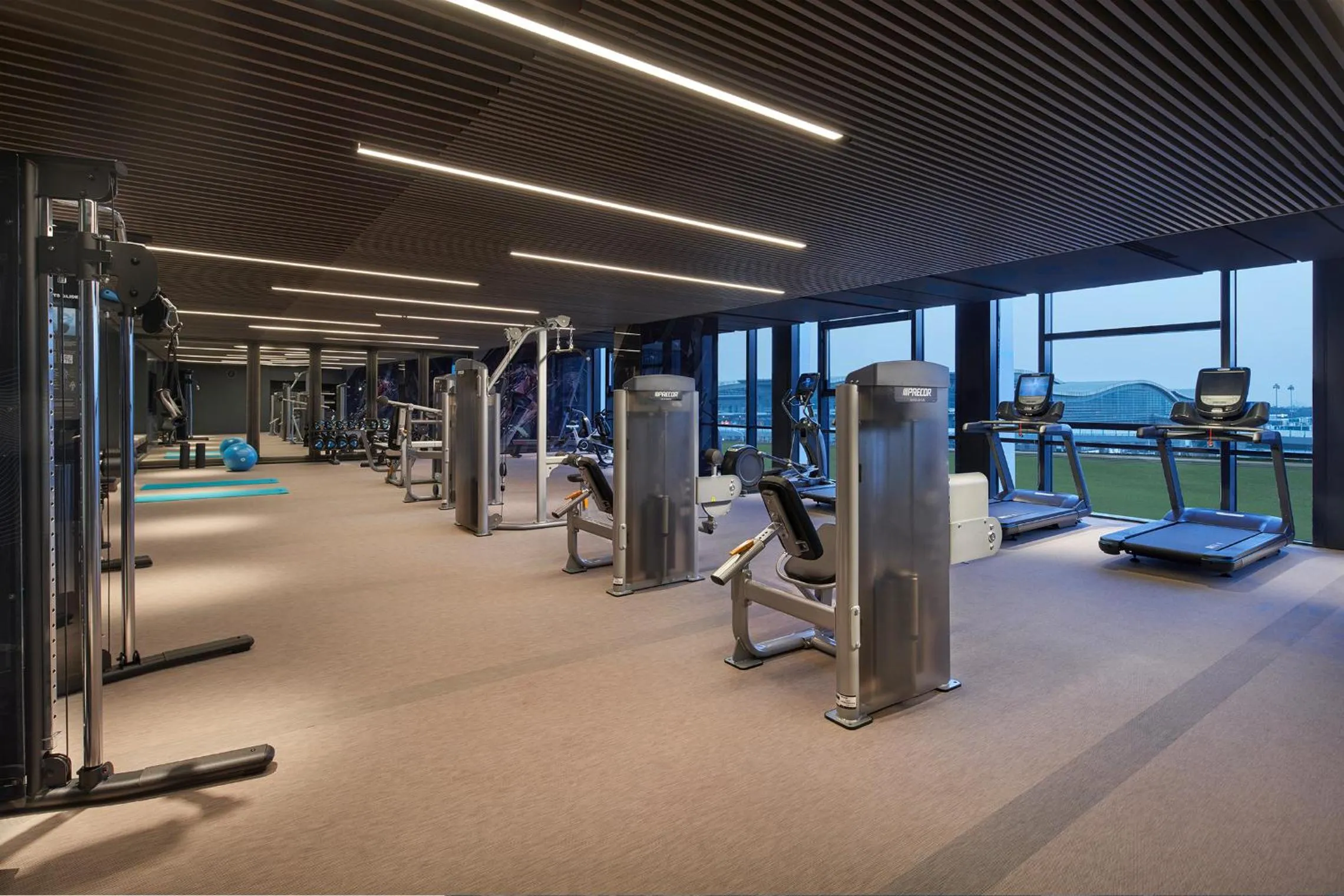 Fitness centre/facilities in Hyatt Place Hangzhou International Airport