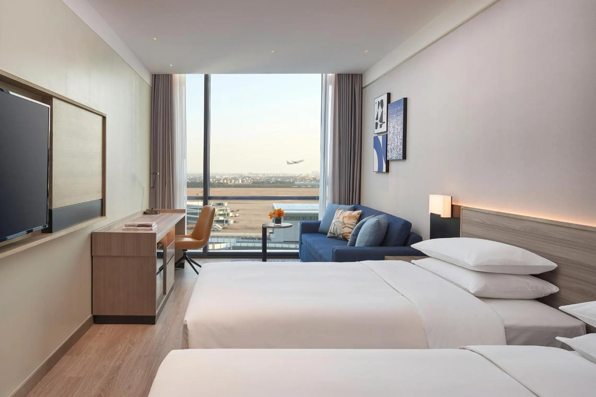 View (from property/room), Bed in Hyatt Place Hangzhou International Airport