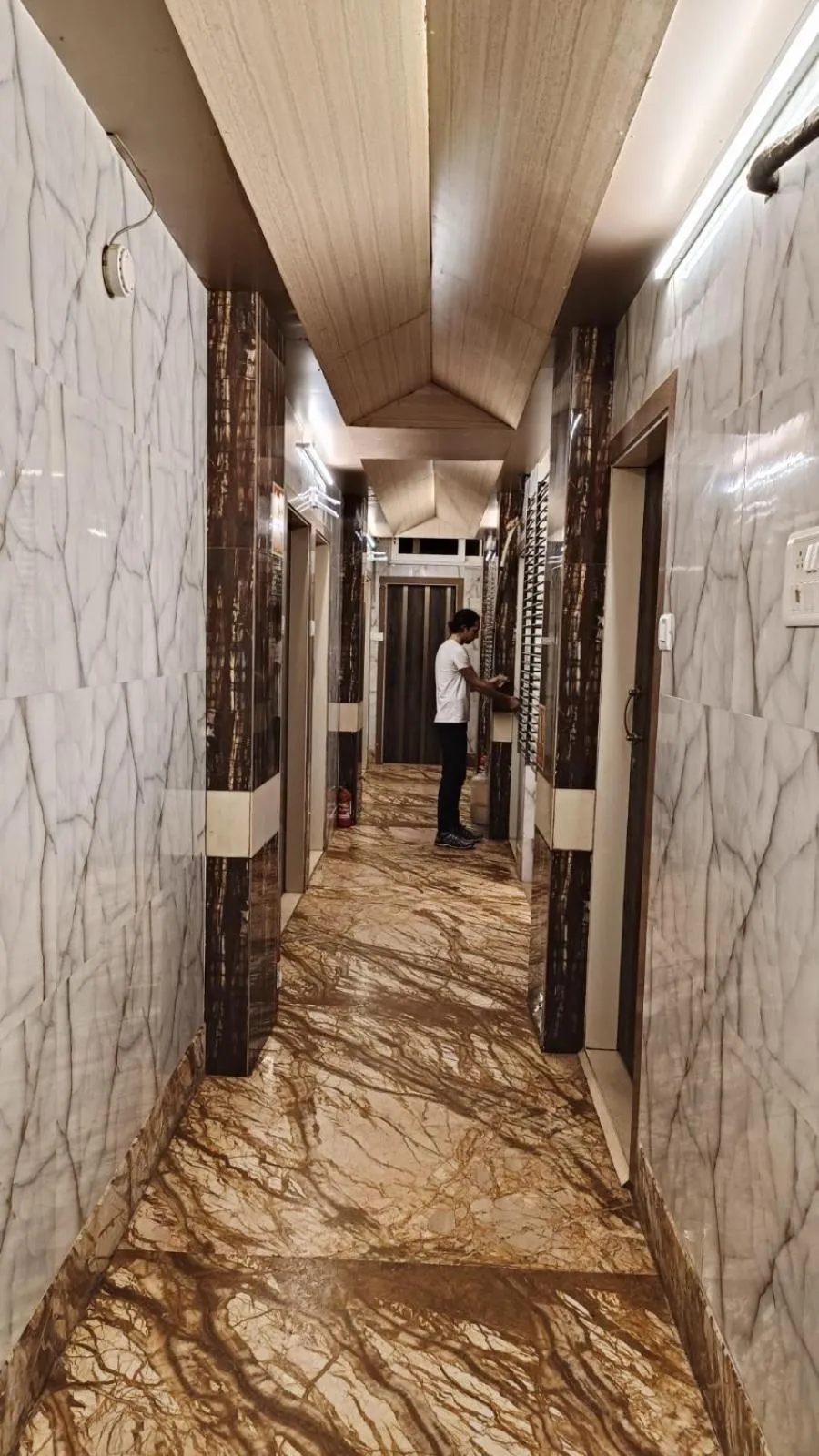 HOTEL OLIVER