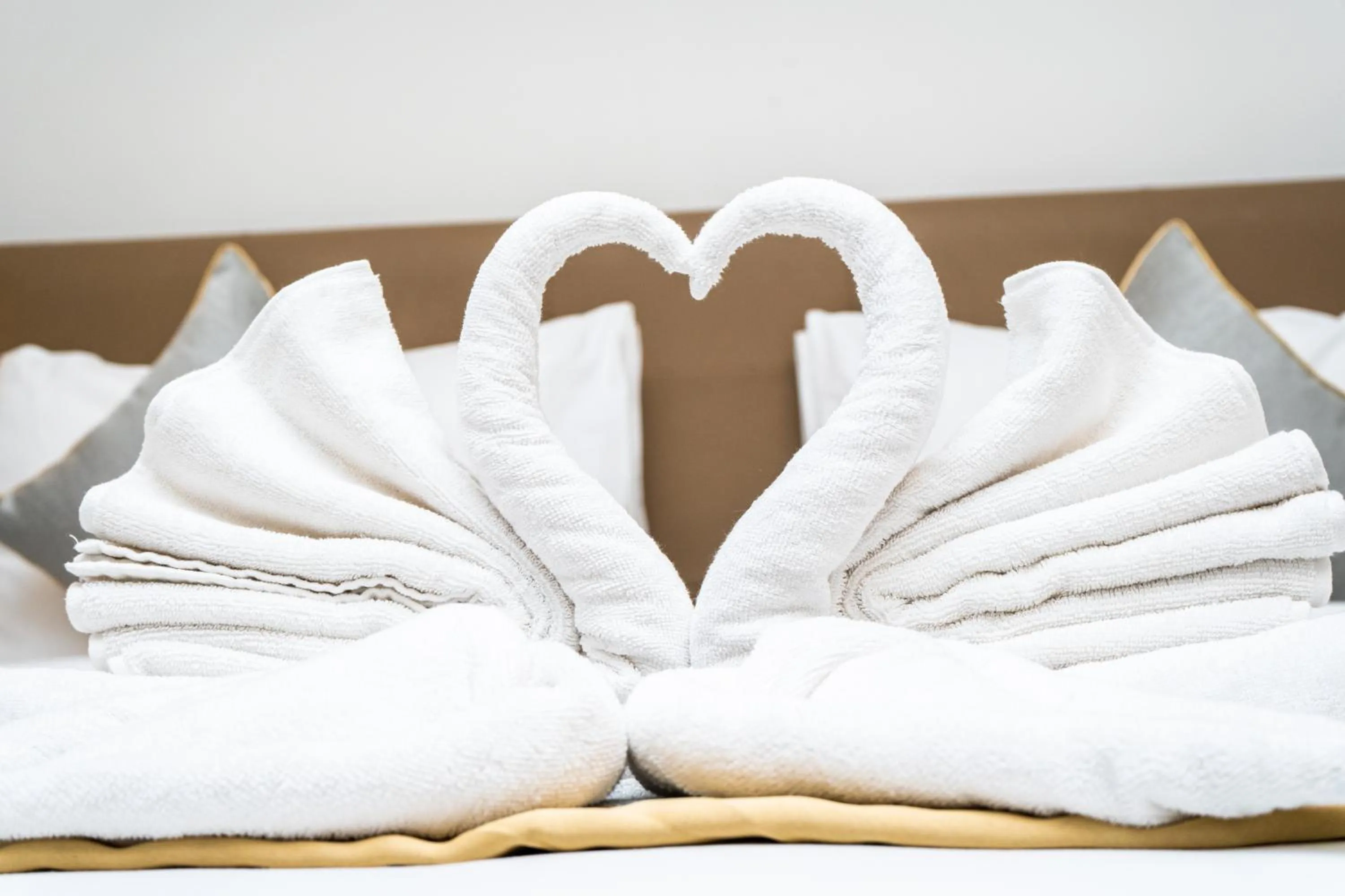 Bedroom, Bed in Marksman Resort