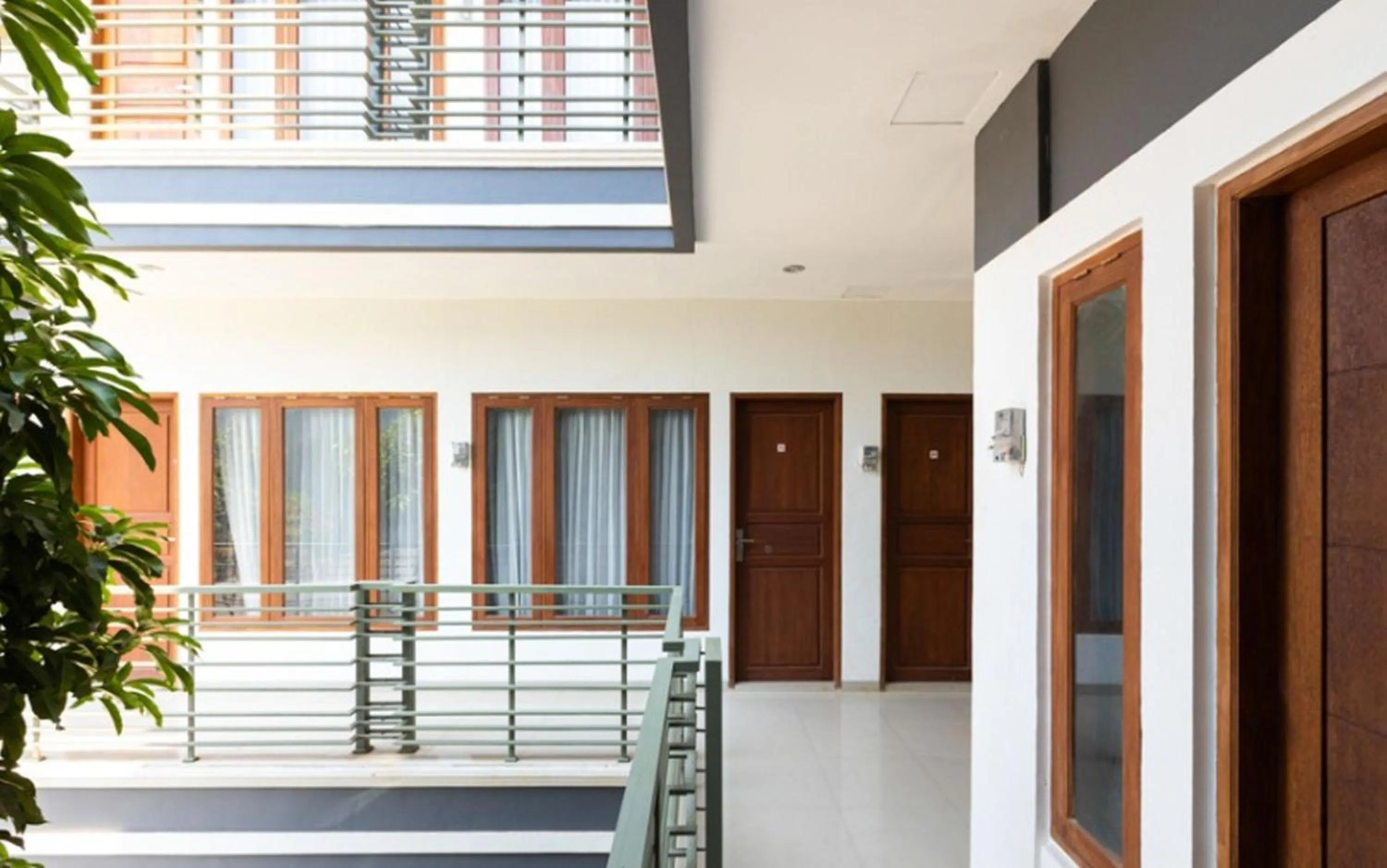 Balcony/Terrace in RedDoorz Syariah @ Batua Raya