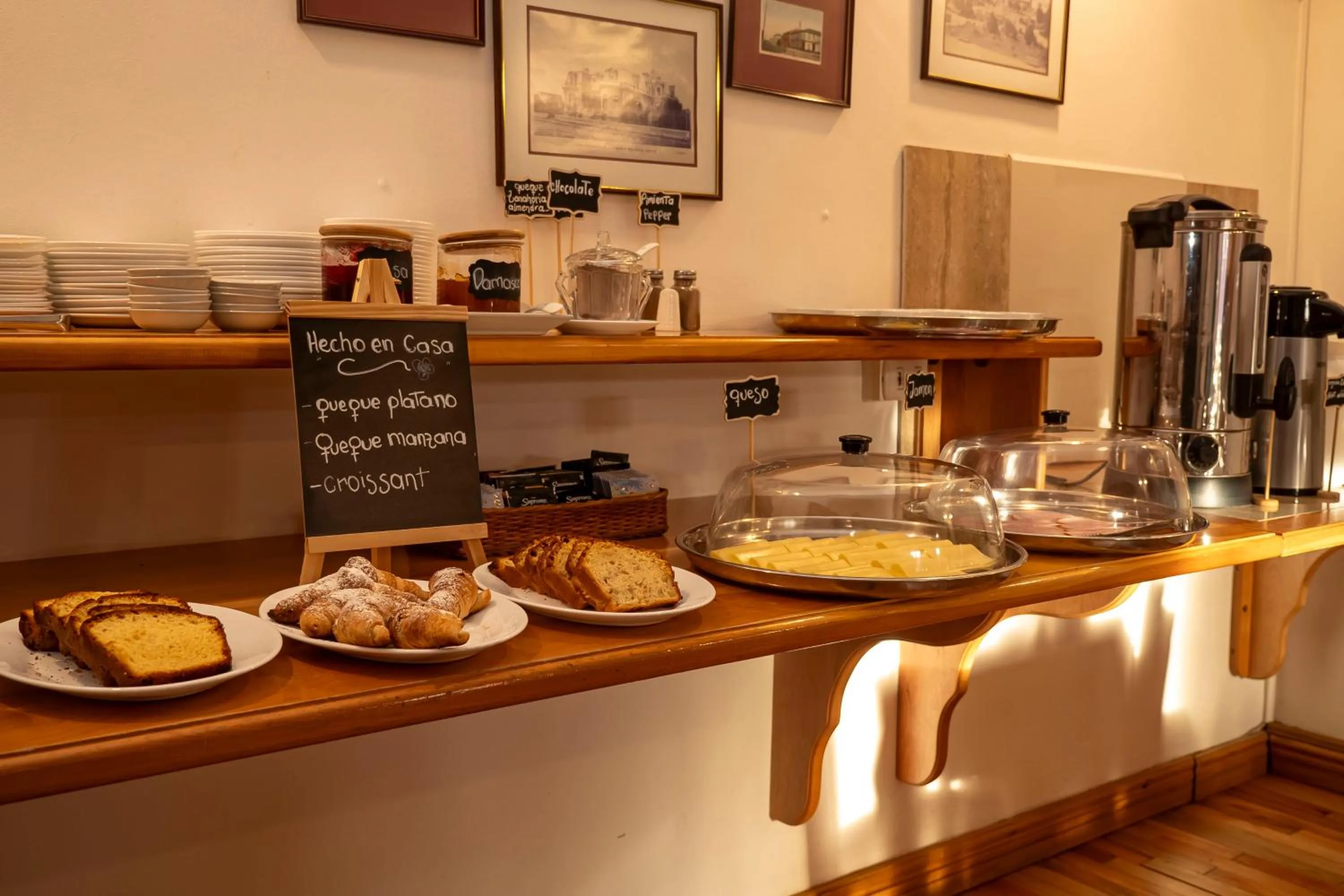 Breakfast in Hotel Plaza