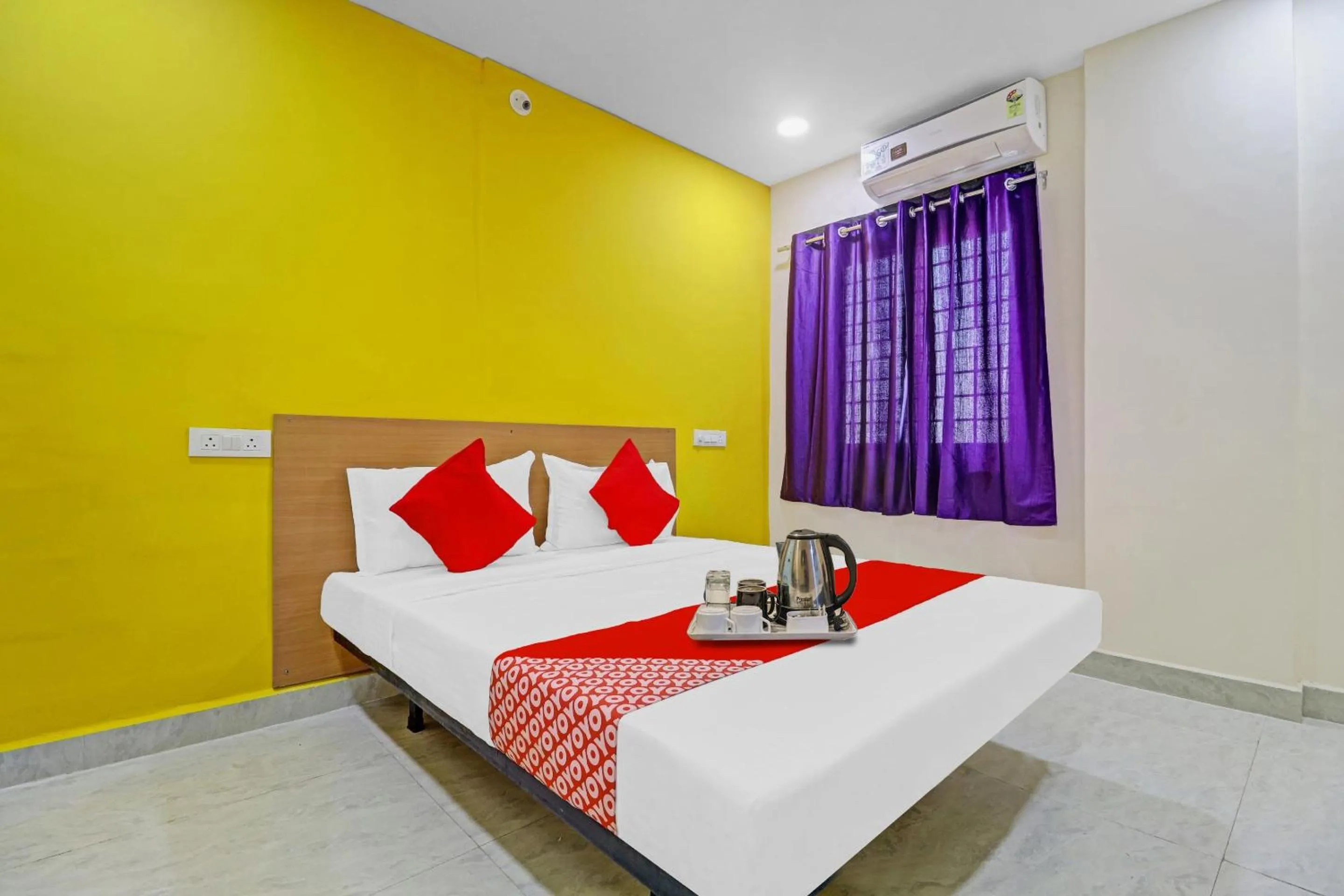 Bedroom, Bed in Super Hotel O Elite Stay