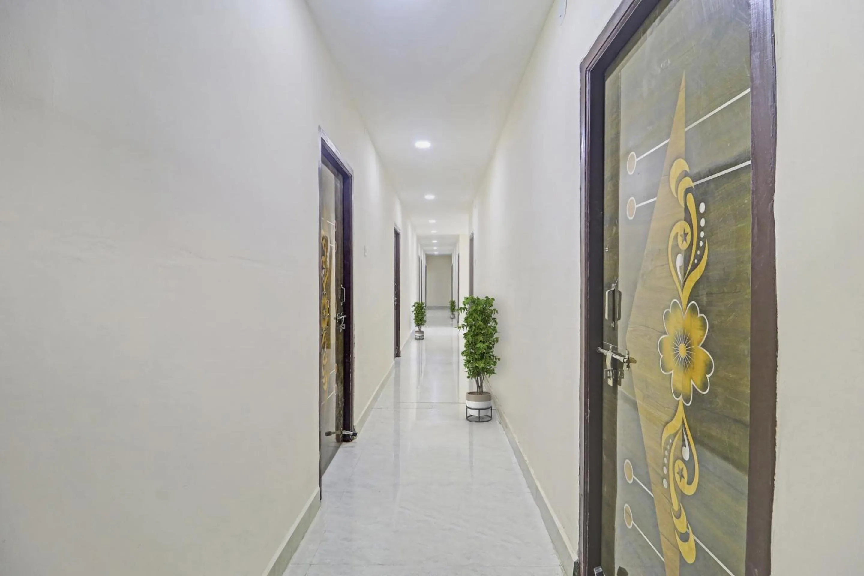 Lobby or reception in Super Hotel O Elite Stay