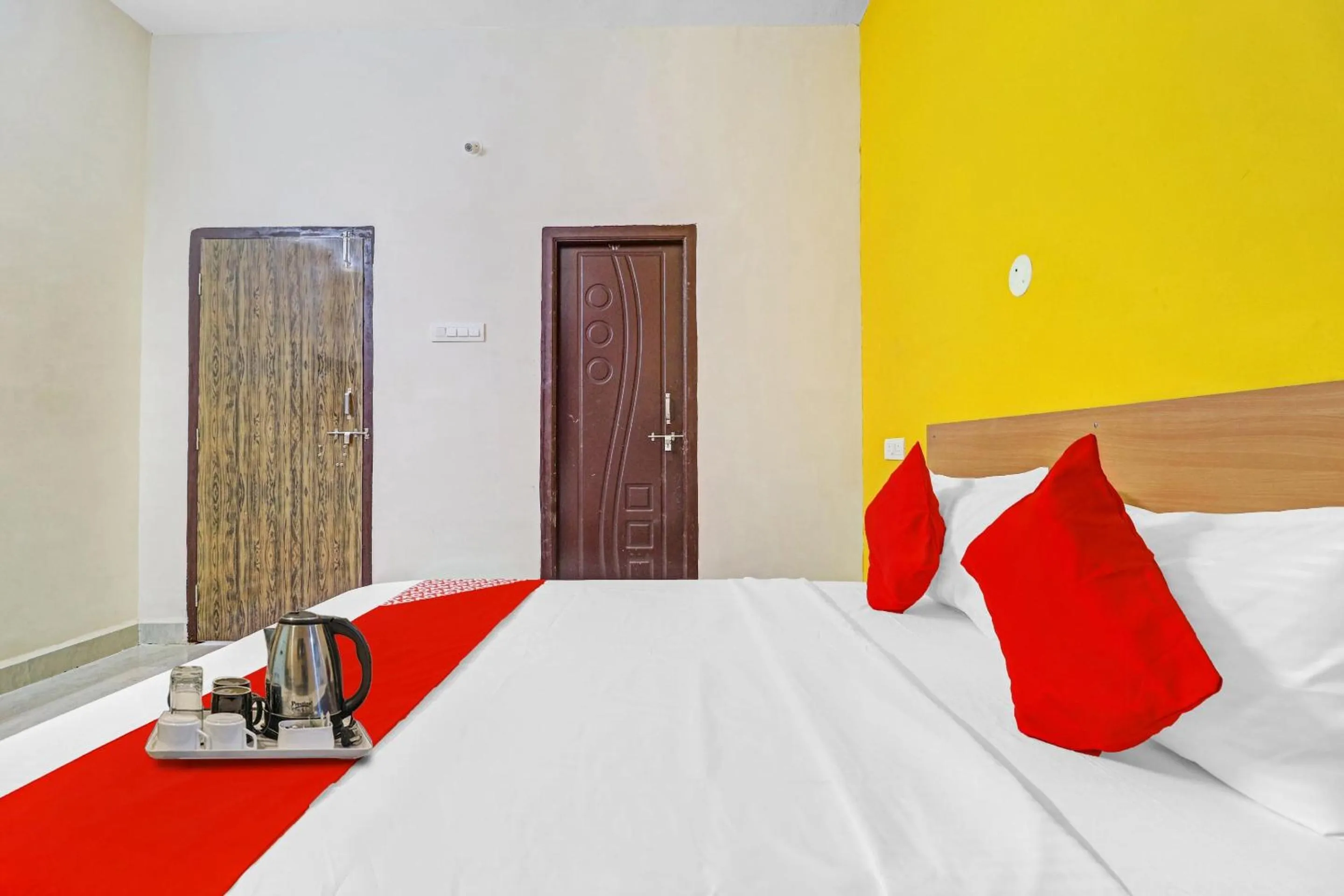 Bedroom, Bed in Super Hotel O Elite Stay