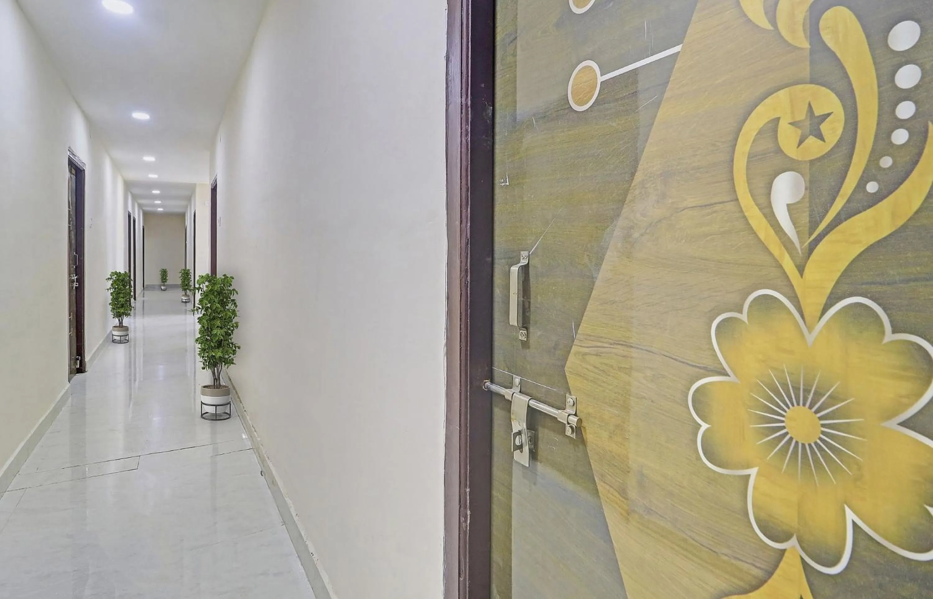 Lobby or reception in Super Hotel O Elite Stay