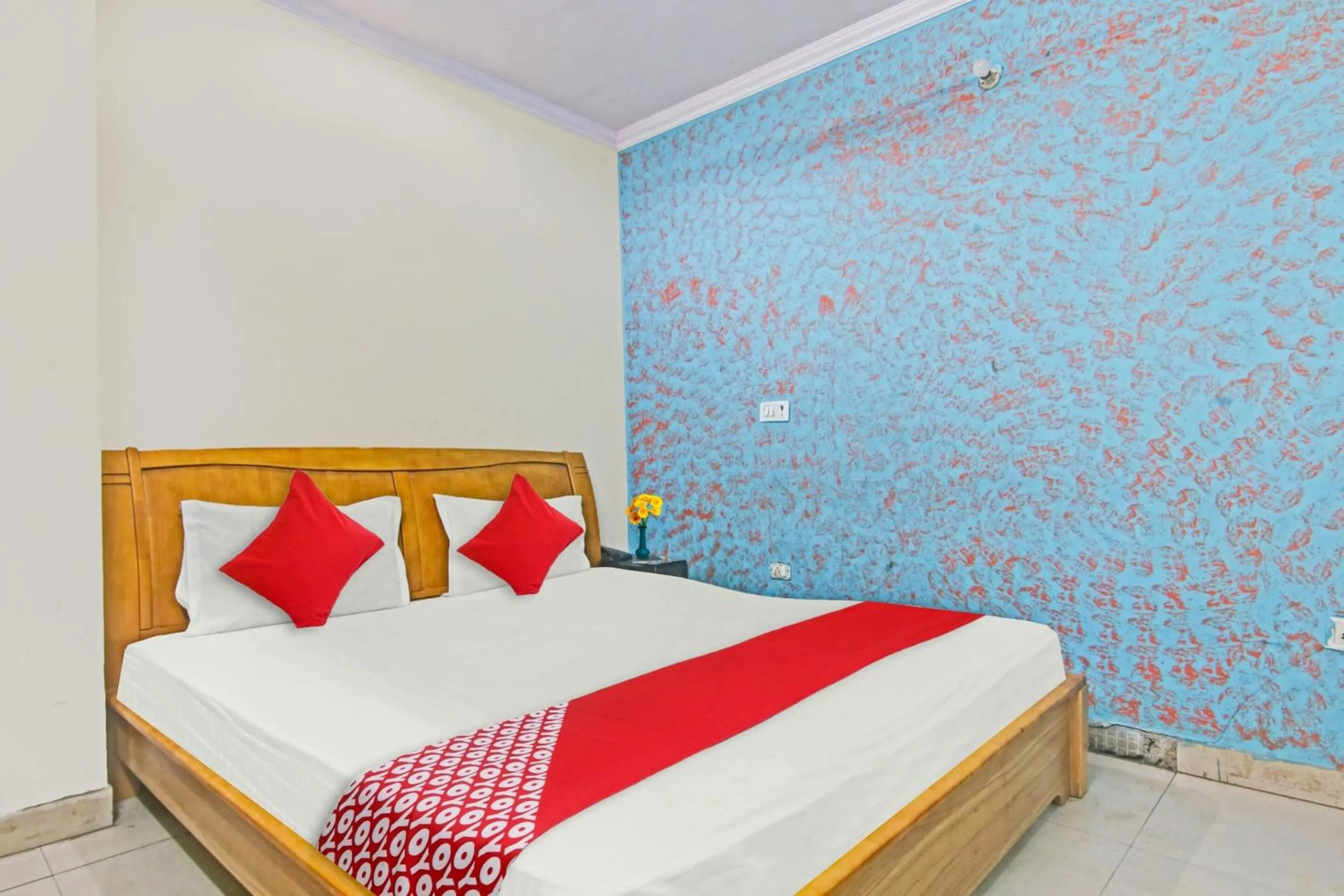 Hotel O J Joy