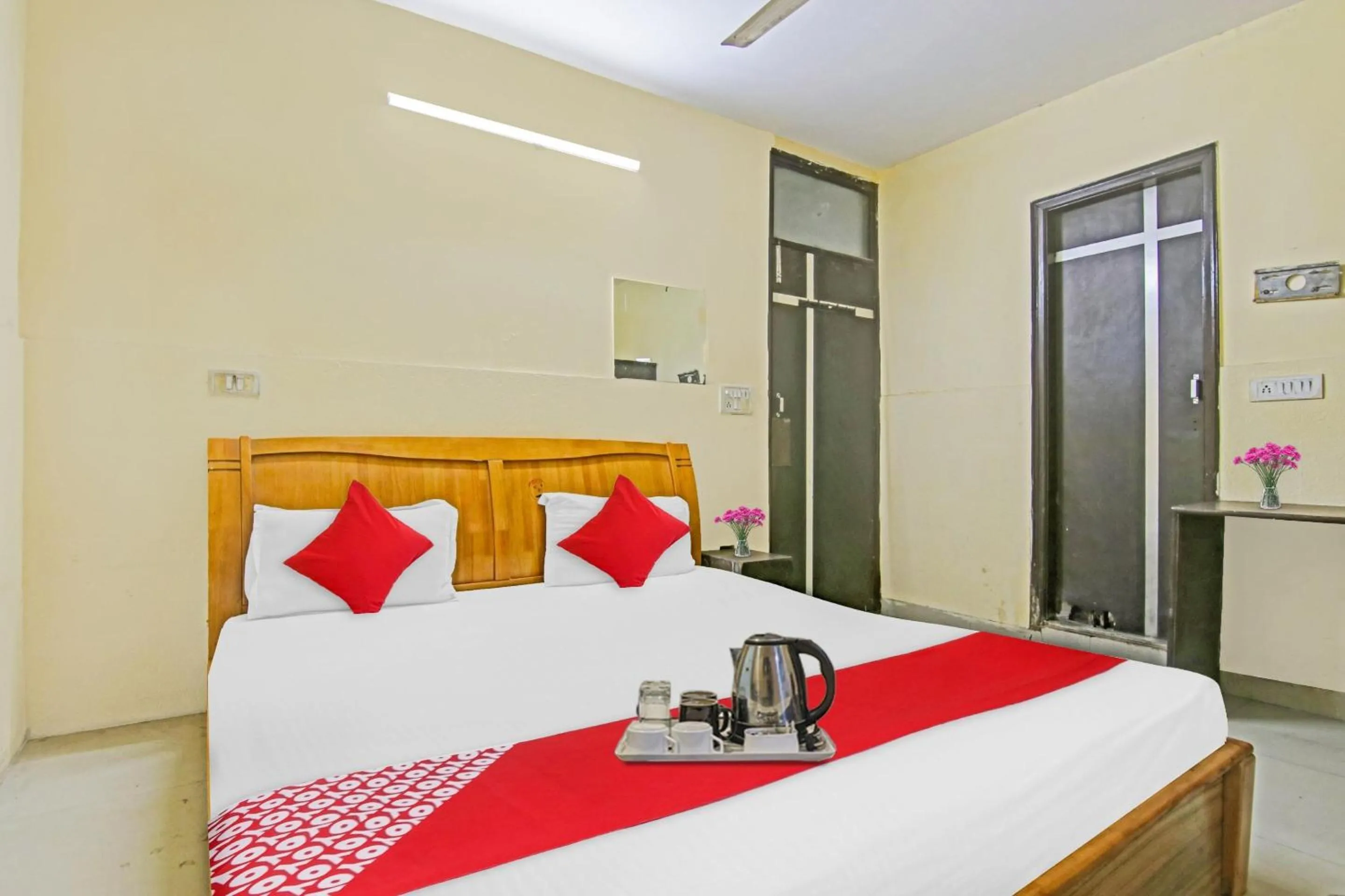 Hotel O J Joy