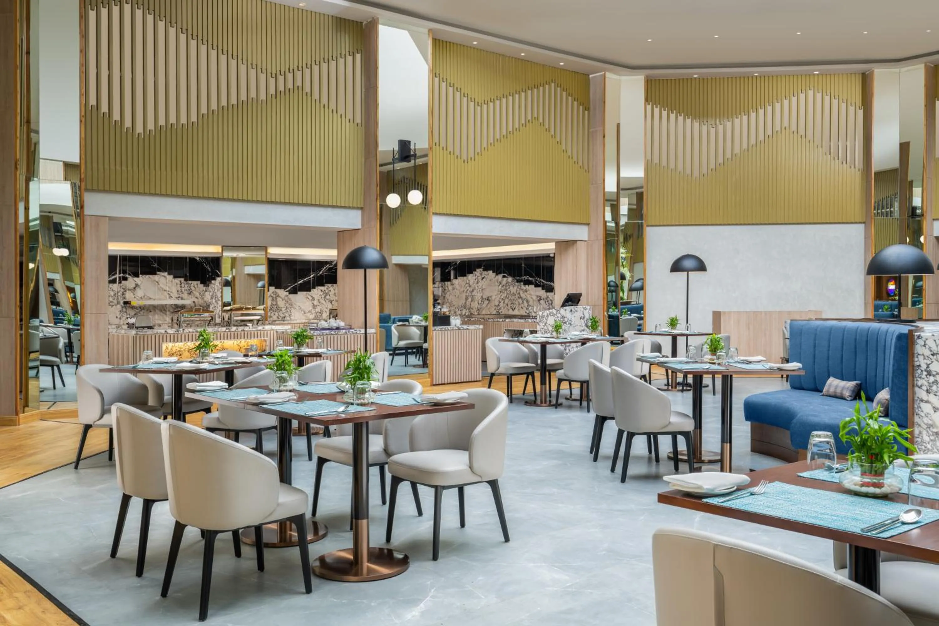 Restaurant/places to eat in Vivanta Meghalaya Shillong