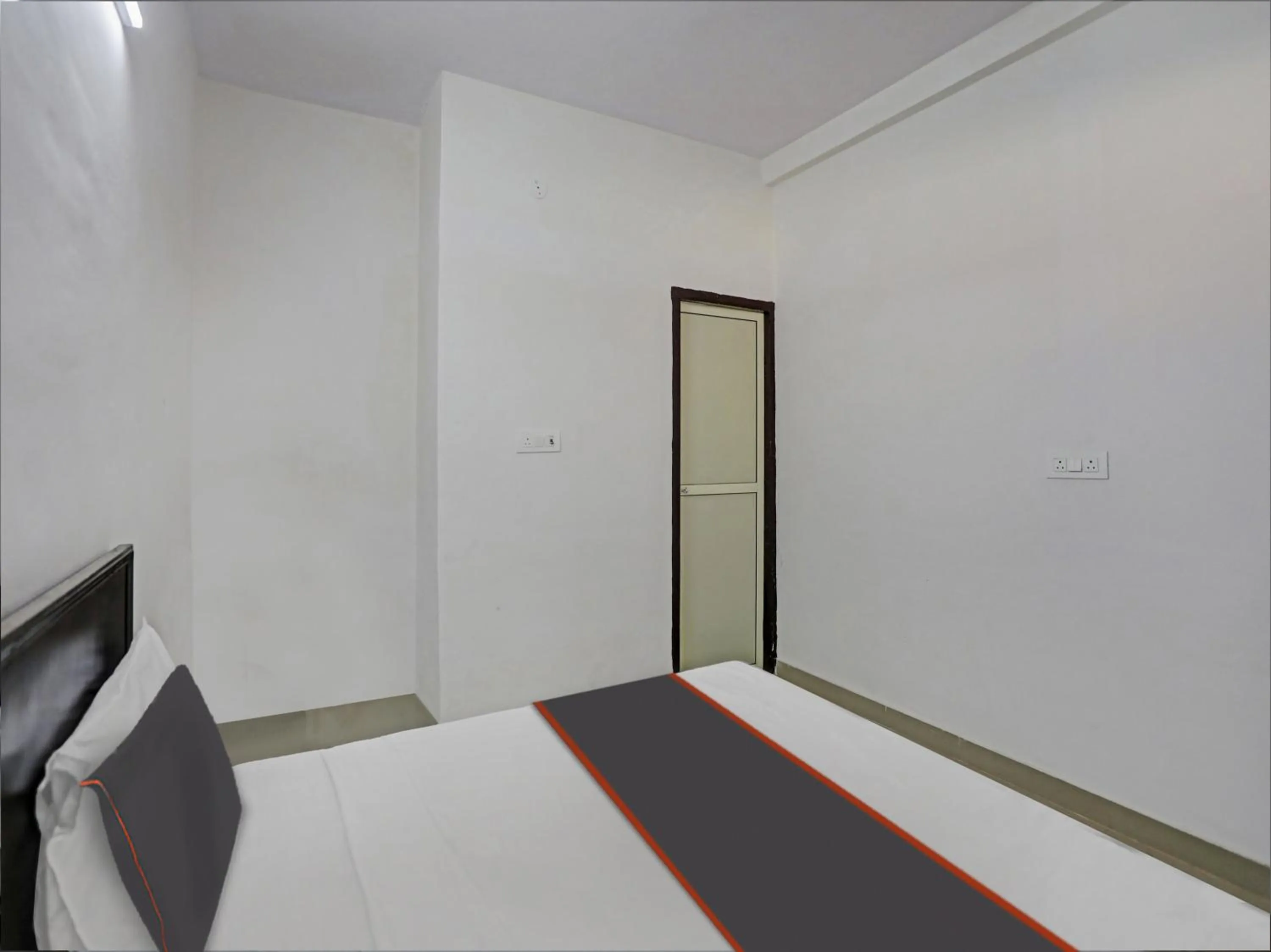 Bedroom, Bed in SPOT ON Mt White House