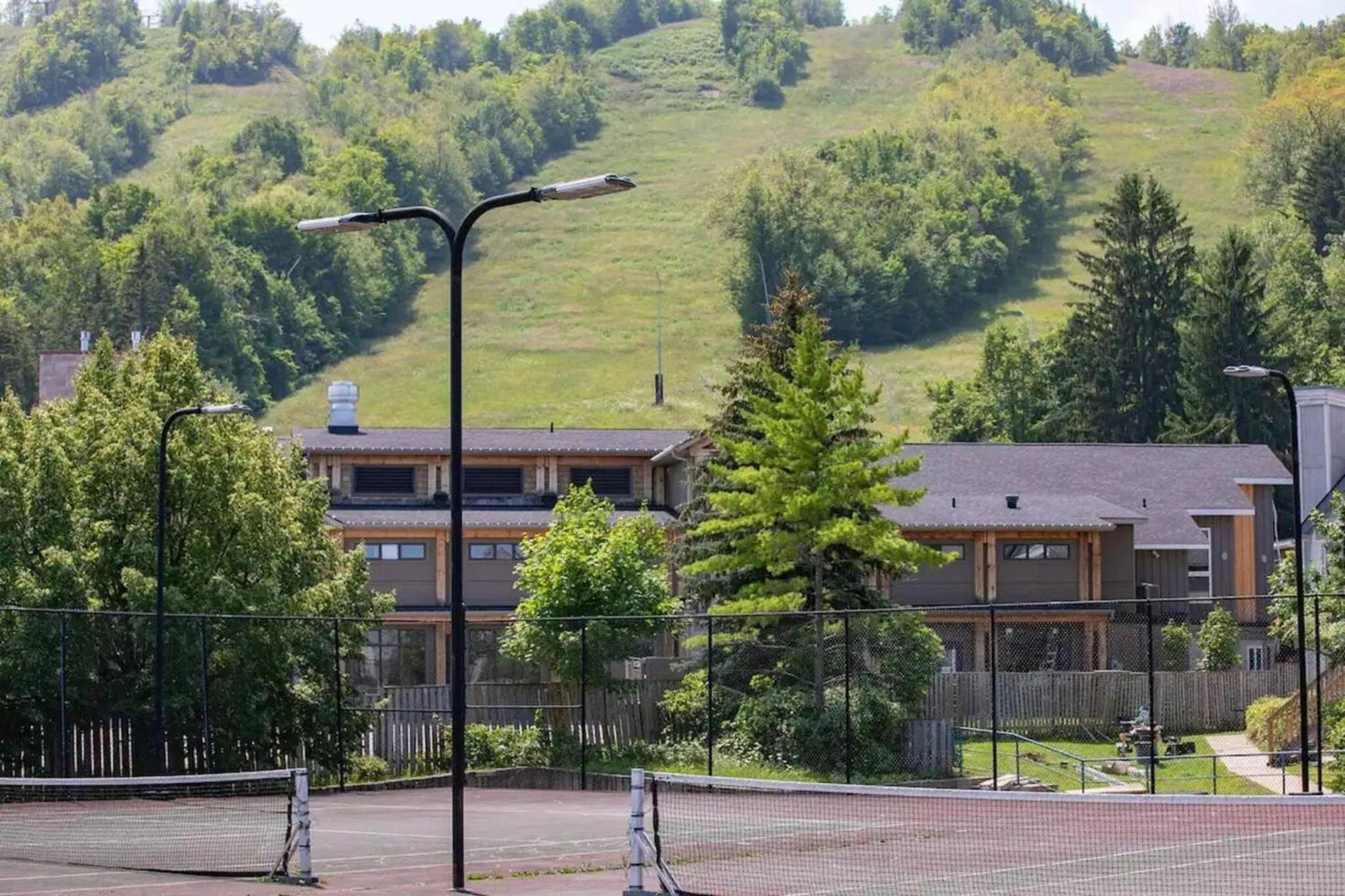 Other in Slope-side Studio Bliss Ski-in Ski-out, Renovated At Blue, Hot Tub, Fast Wi-Fi