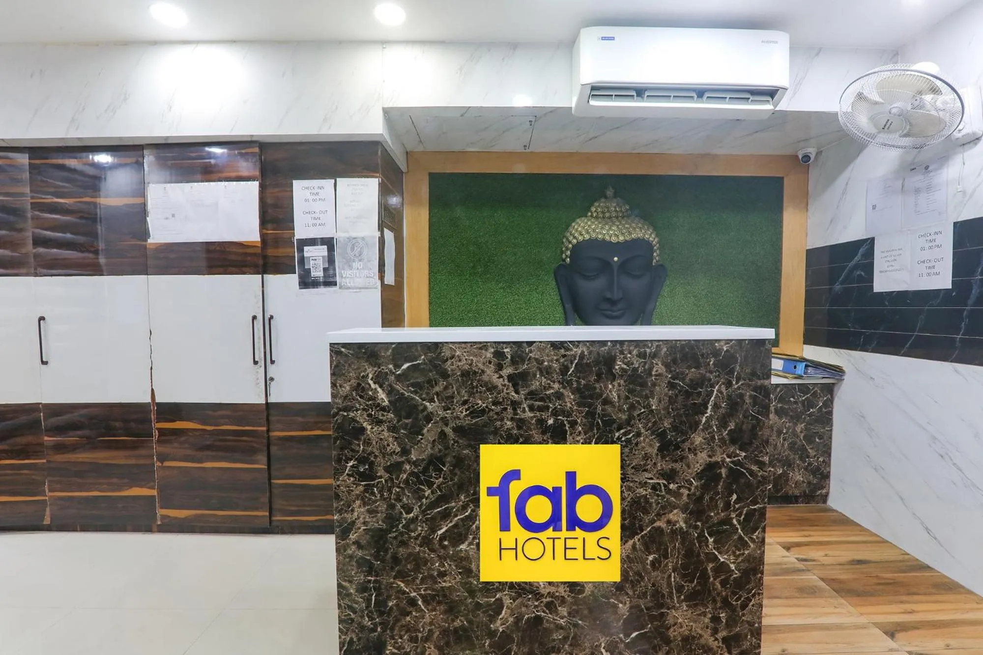 Lobby or reception in Via Shaurya Inn