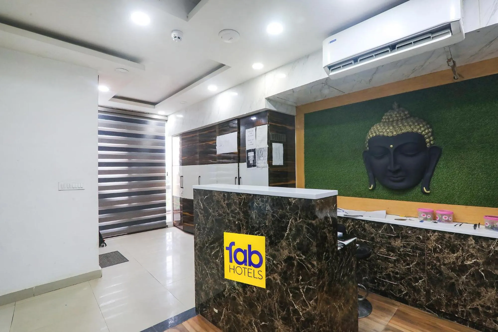 Lobby or reception in Via Shaurya Inn