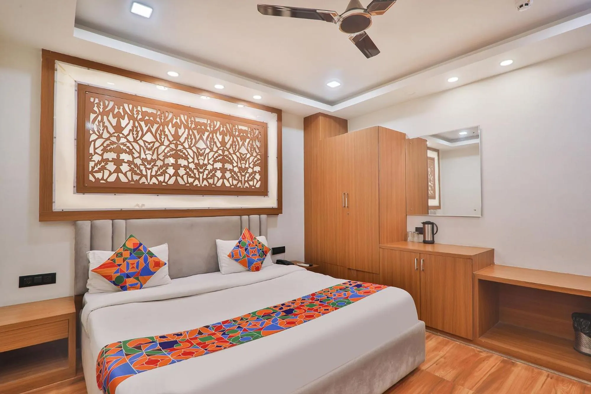 Bed in Via Shaurya Inn