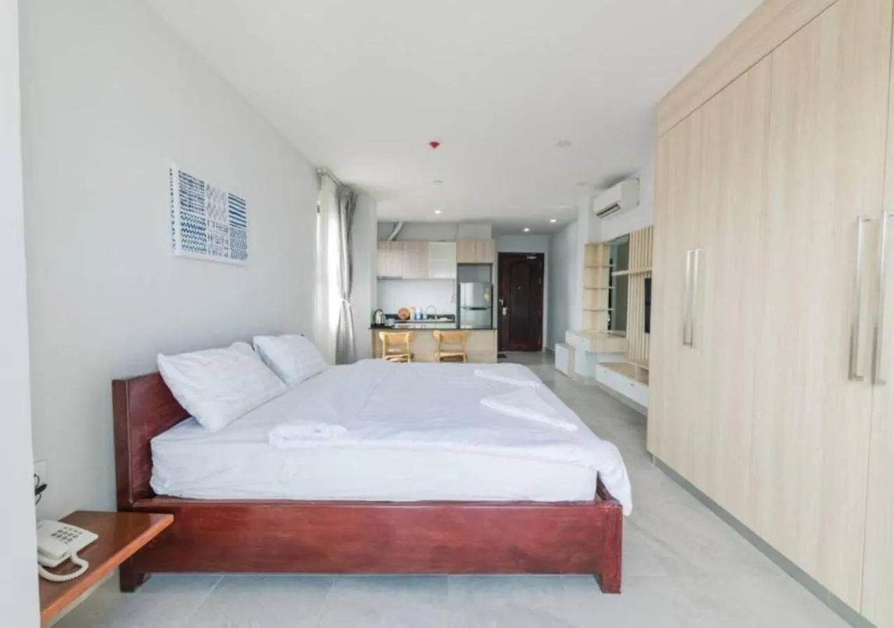 Bedroom, Bed in Residence 110 (Hotel and Apartments)