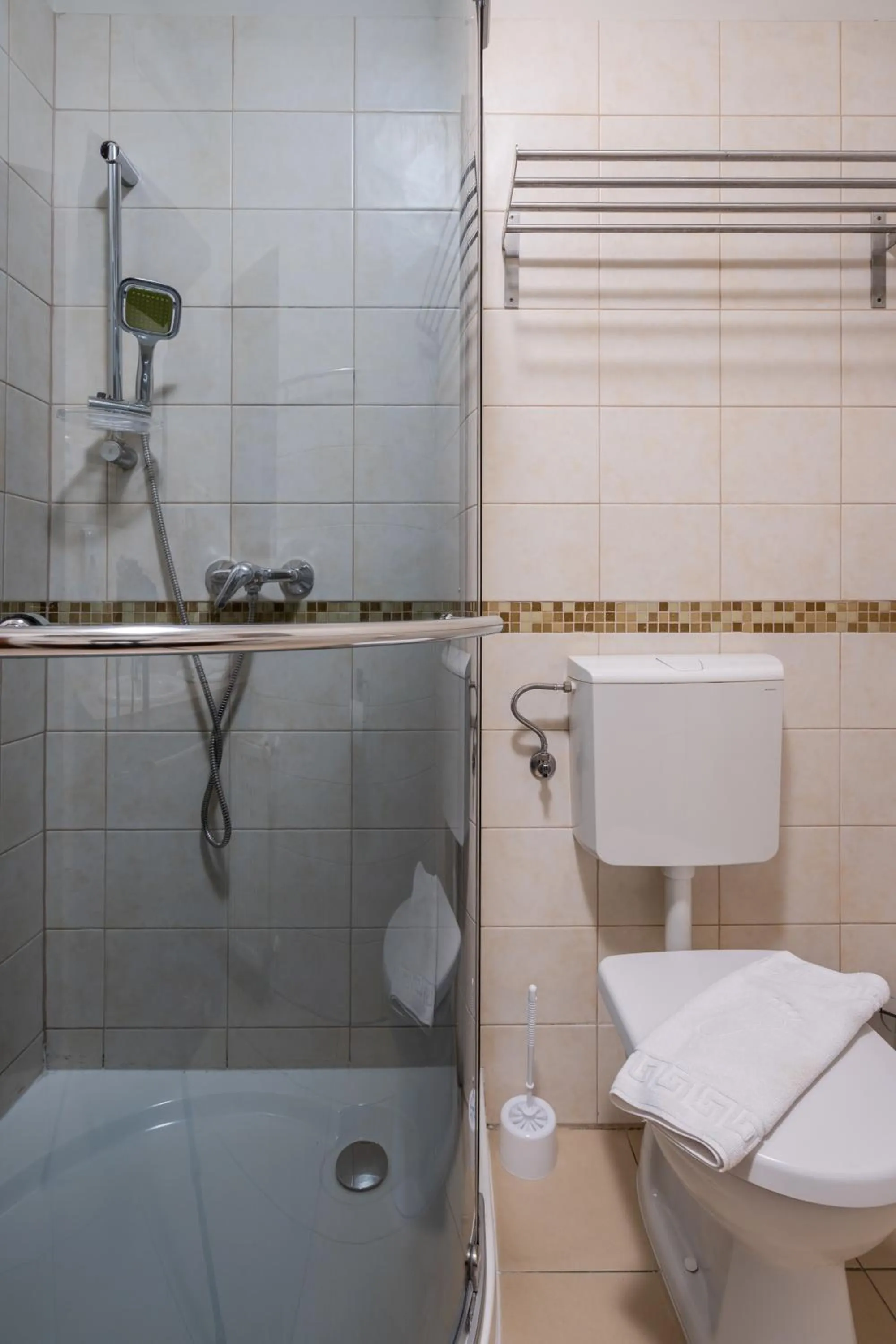 Shower in Elit Boutique Rooms- Best Location by BQA