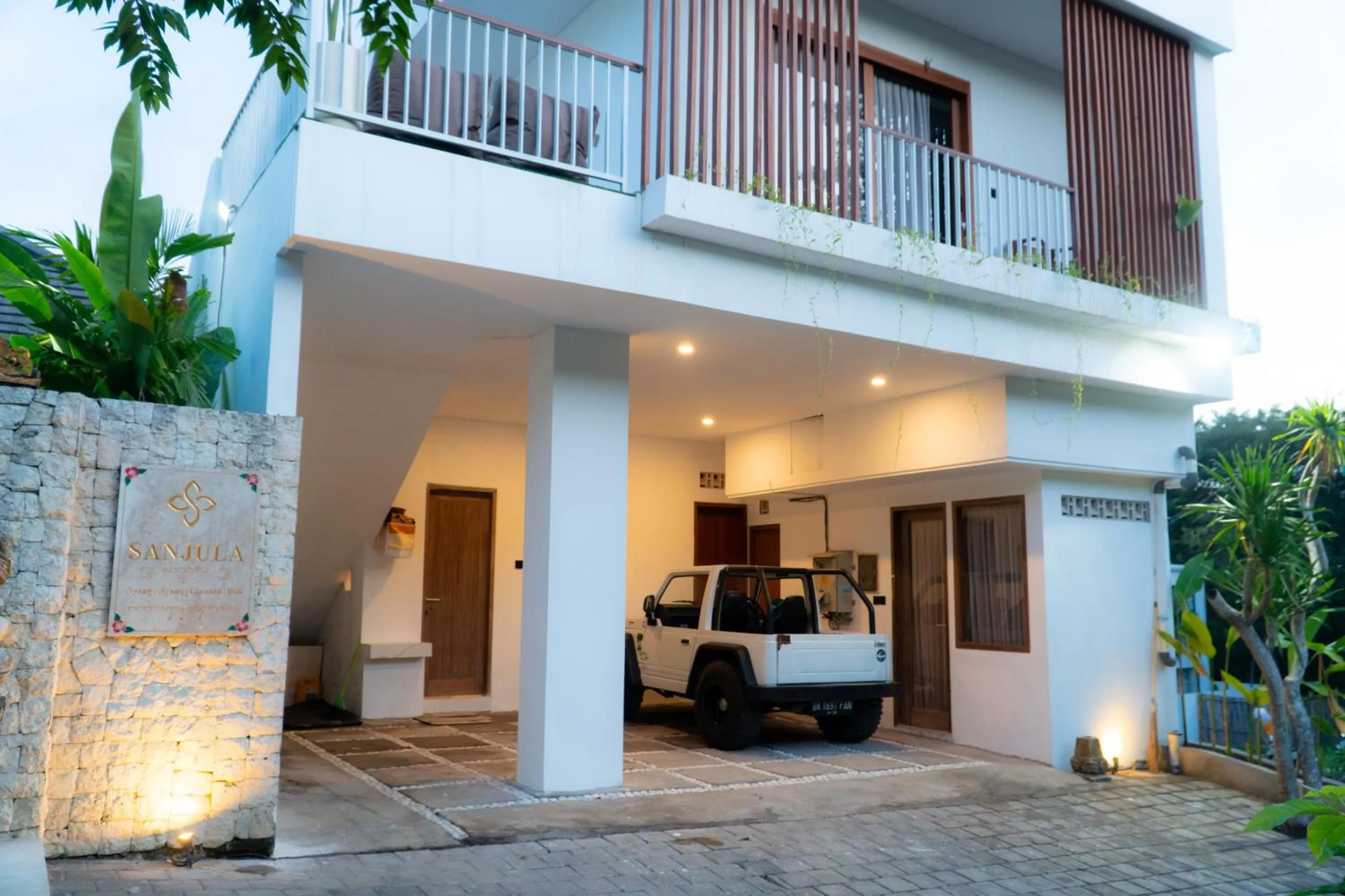 Parking in Sanjula Uluwatu