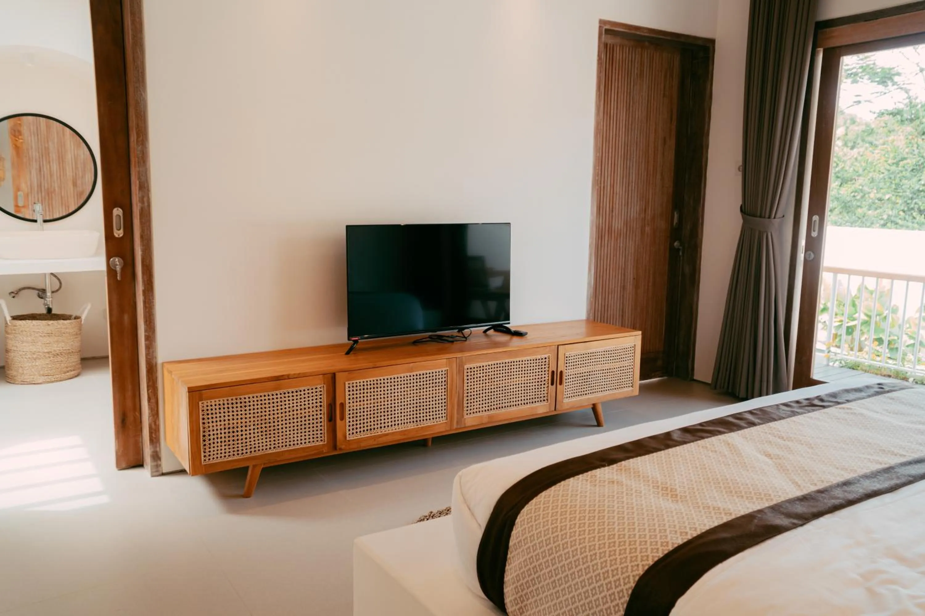 TV and multimedia, Bed in Sanjula Uluwatu