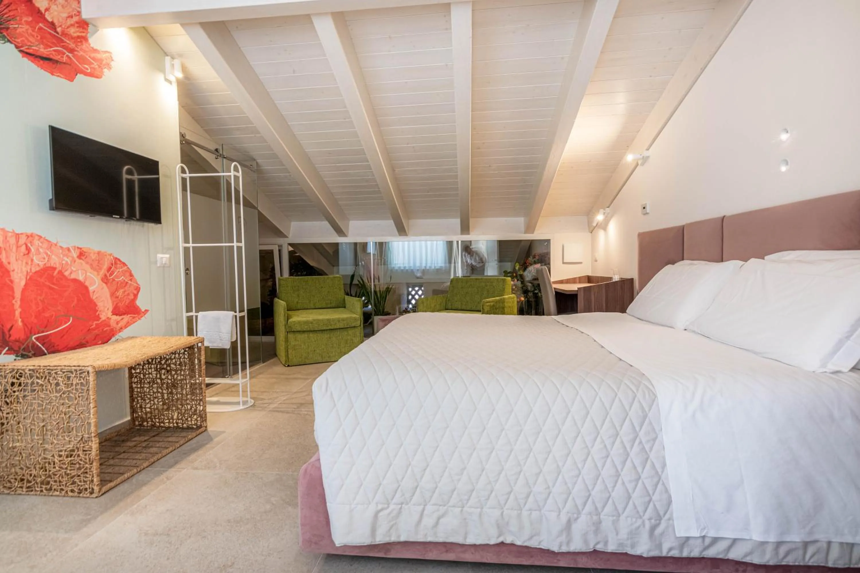 Bed in Profumi di Primavera Luxury Rooms & Suite