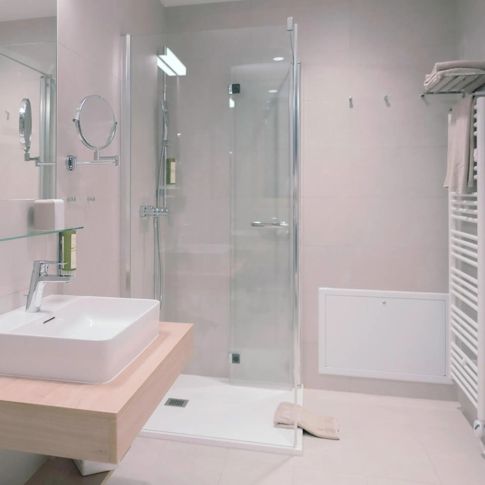 Shower in Aparthotel Bad Radkersburg