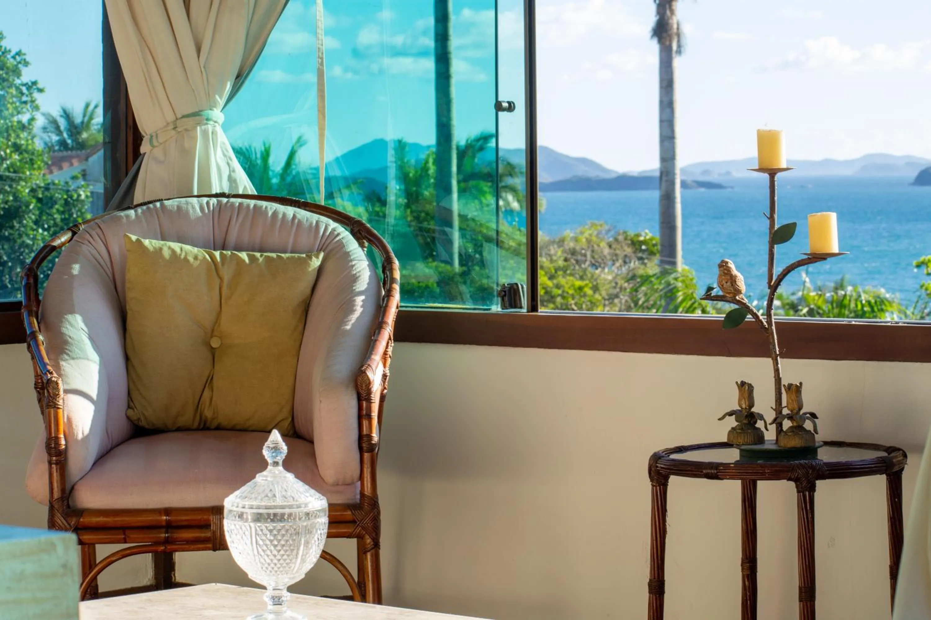 Natural landscape, Seating Area in Pousada Bella Geriba Buzios