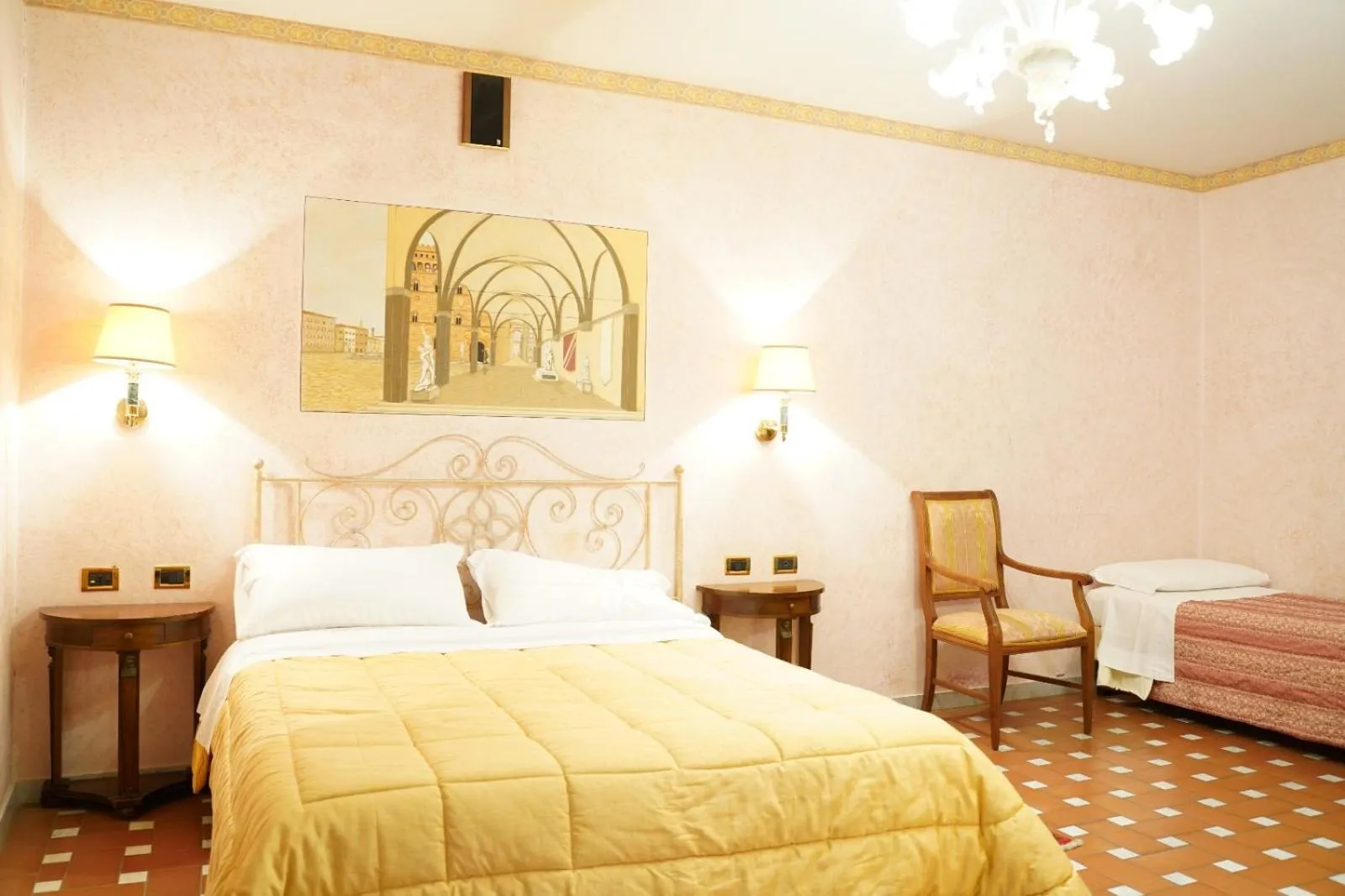 Bed in Fantastic Garden - Firenze Nord