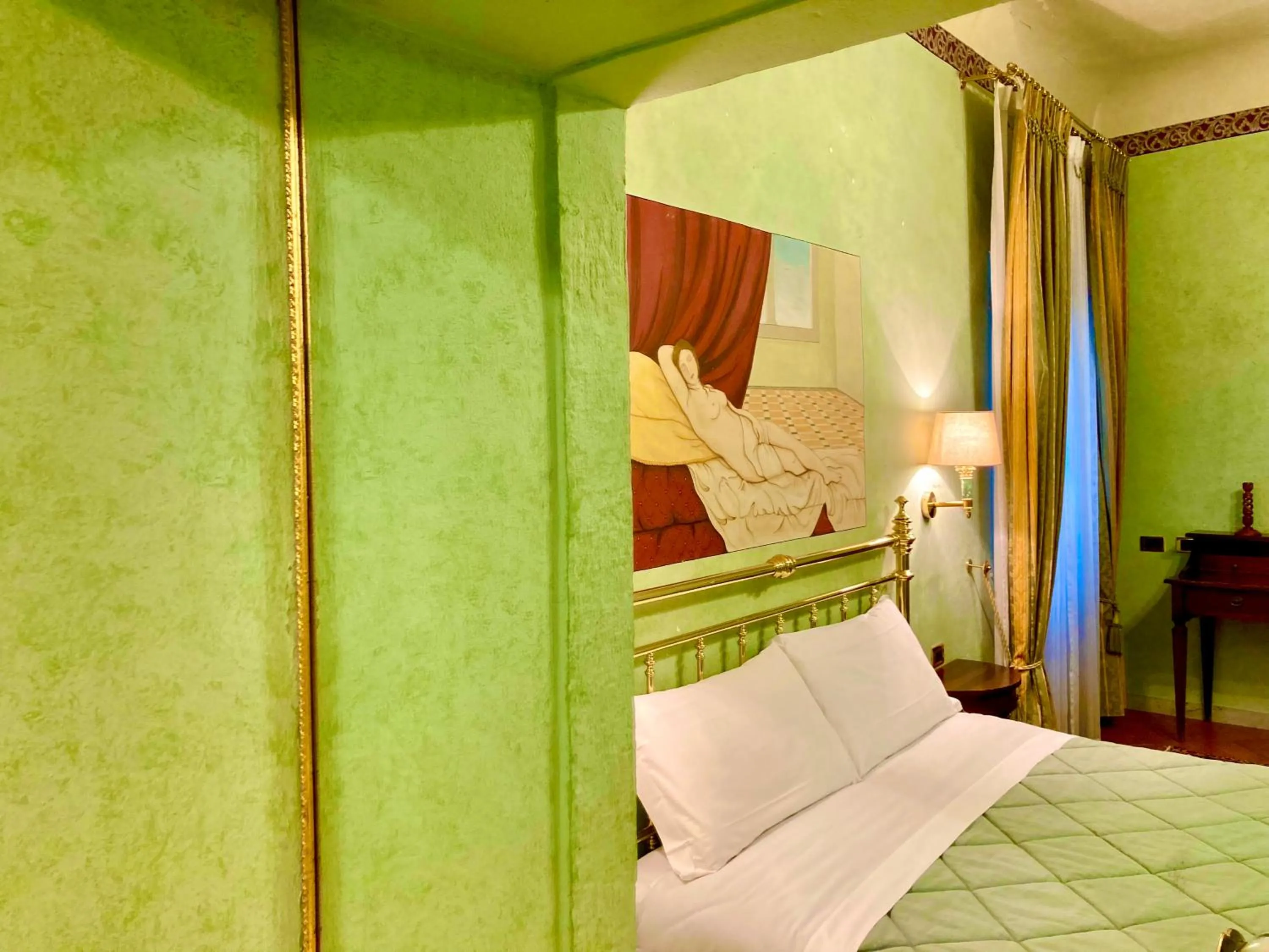 Bedroom, Bed in Fantastic Garden - Firenze Nord