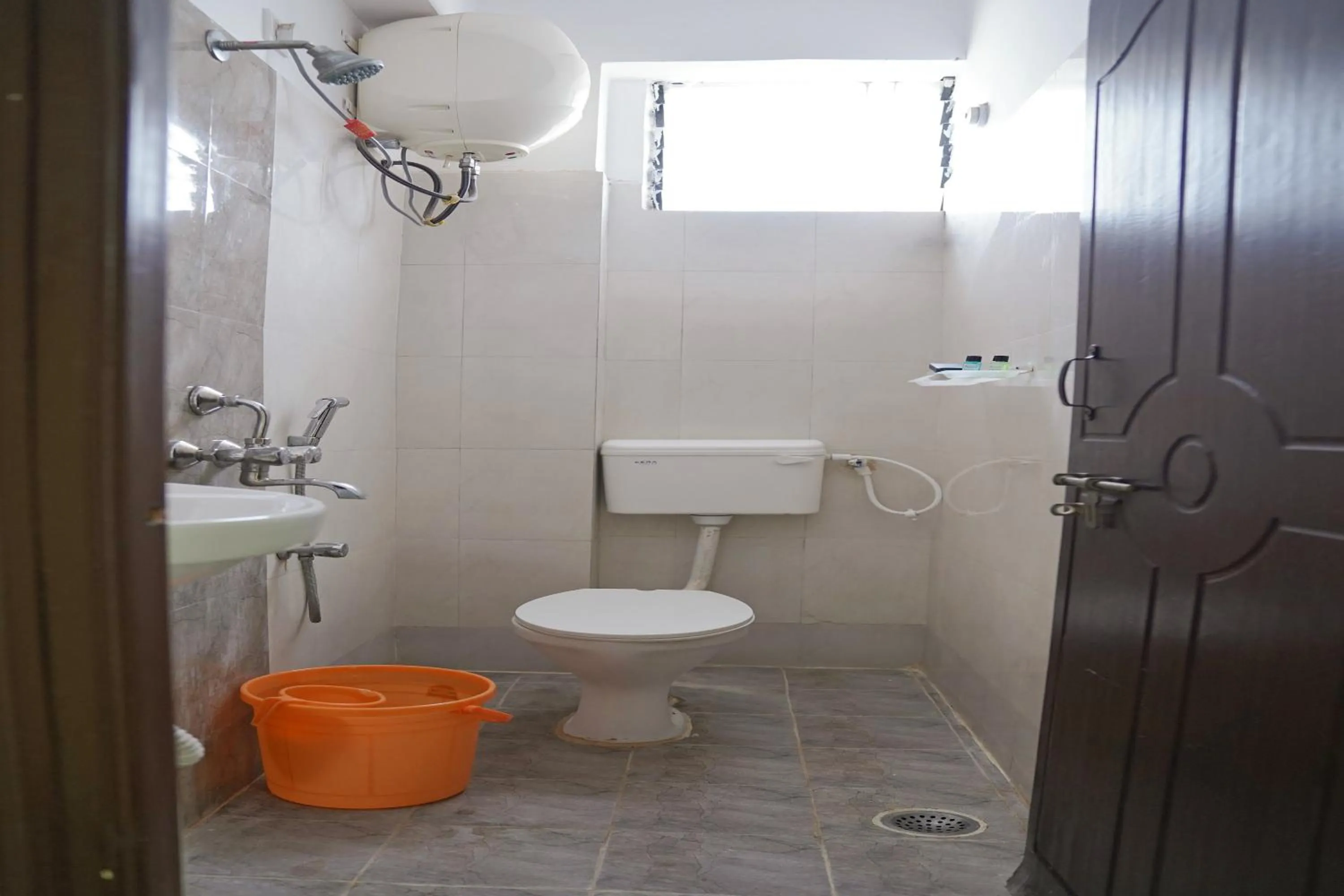 Bathroom in Hotel Yellow Bells