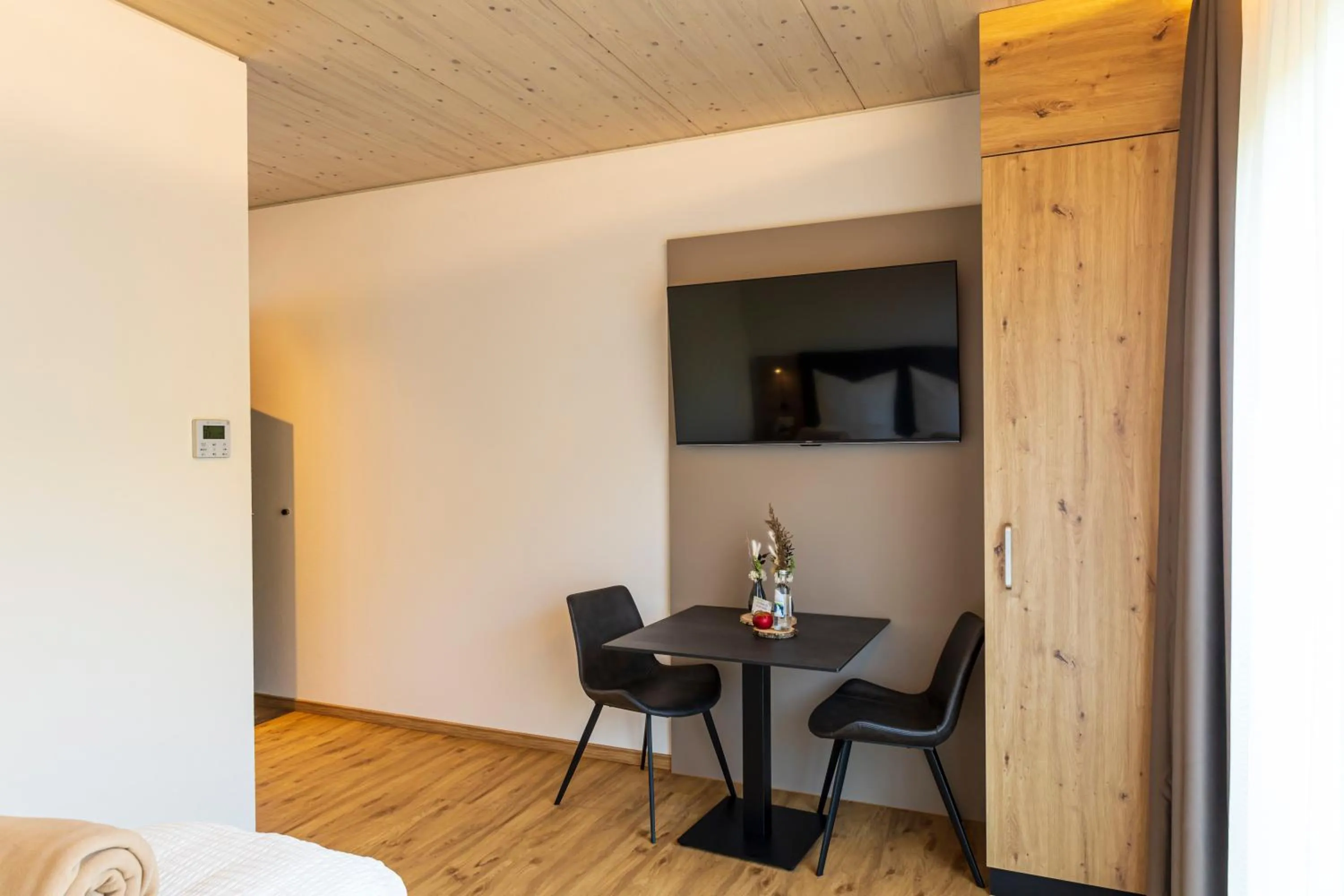 TV and multimedia in DAS GEORG Gästehaus in Epfendorf