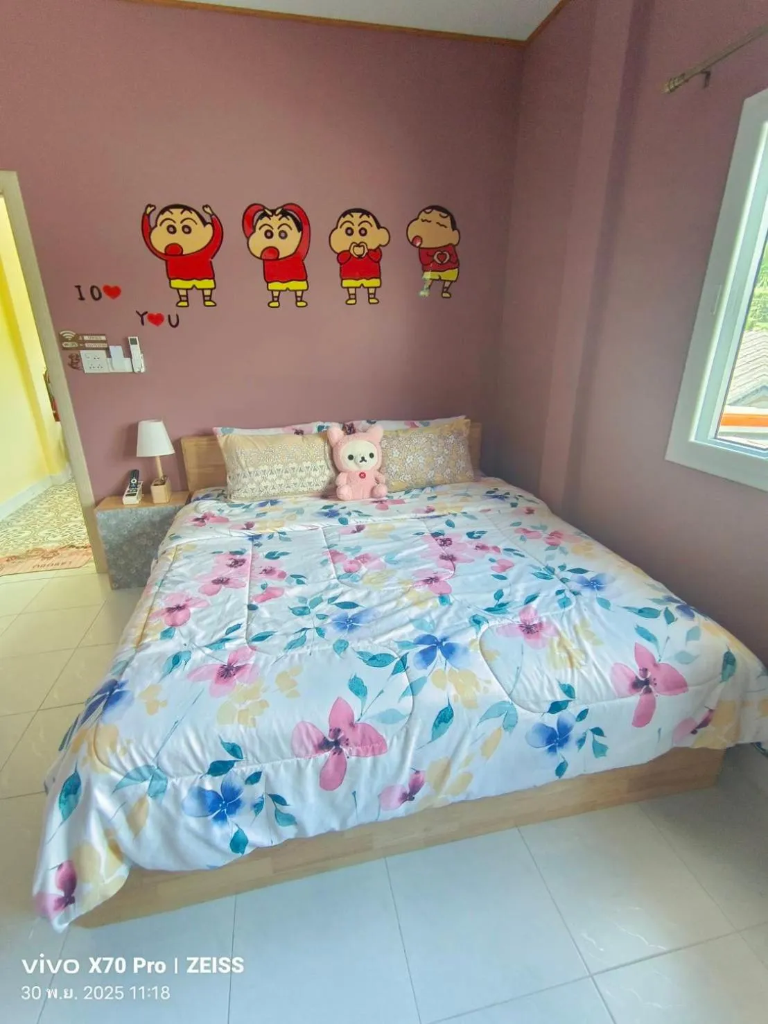 Bed in Da-Kanda Boutique