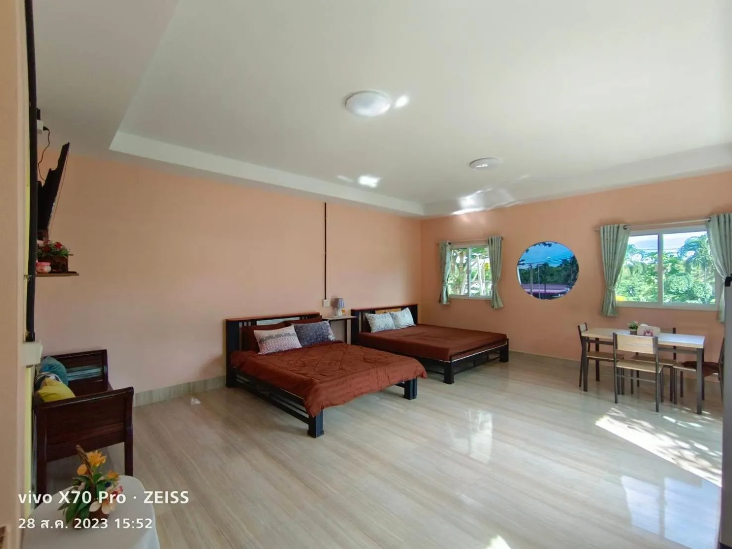 Bedroom, Bed in Da-Kanda Boutique