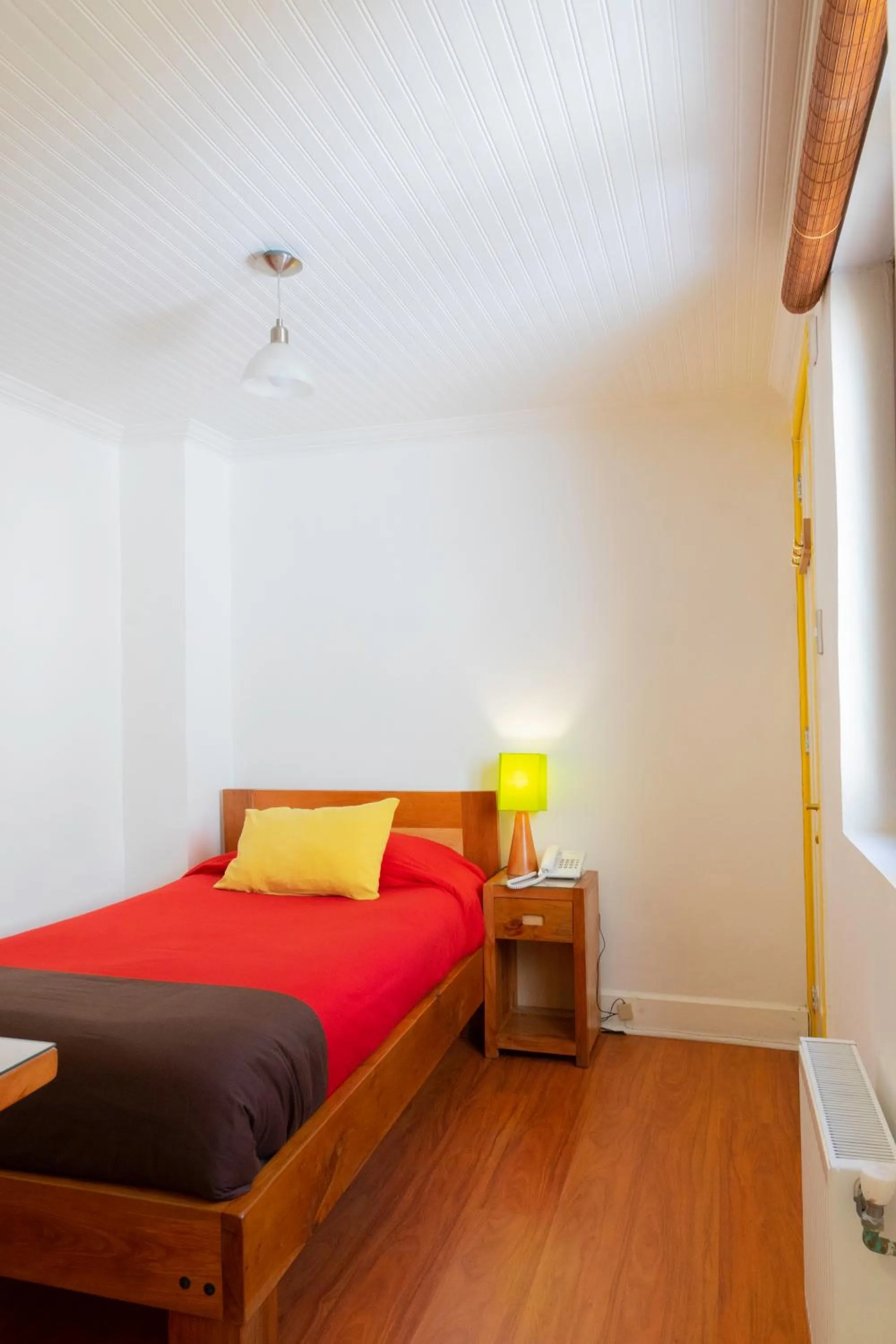 Bathroom, Bed in Hostal Rio Amazonas