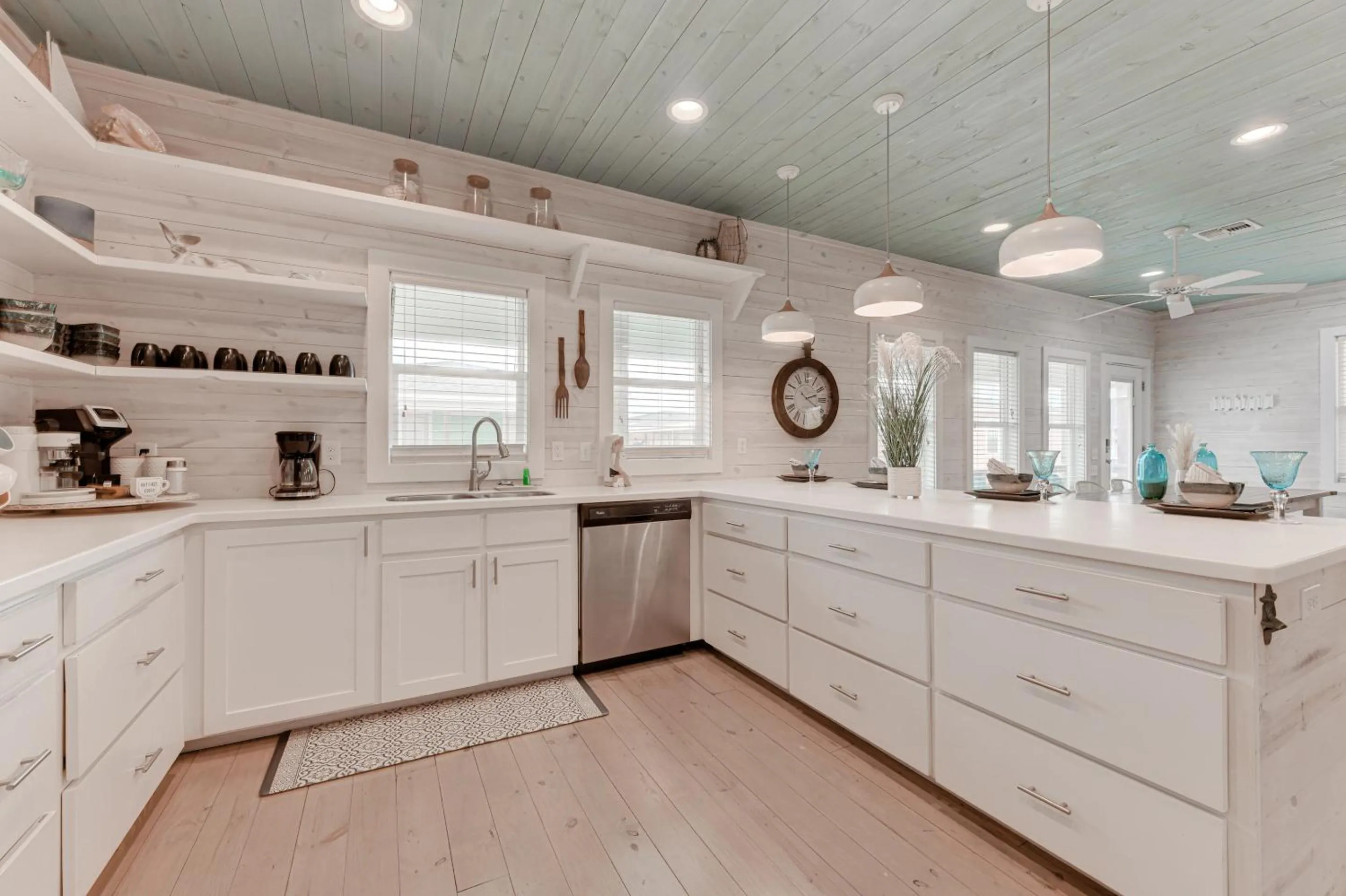 Property building in Second Wind