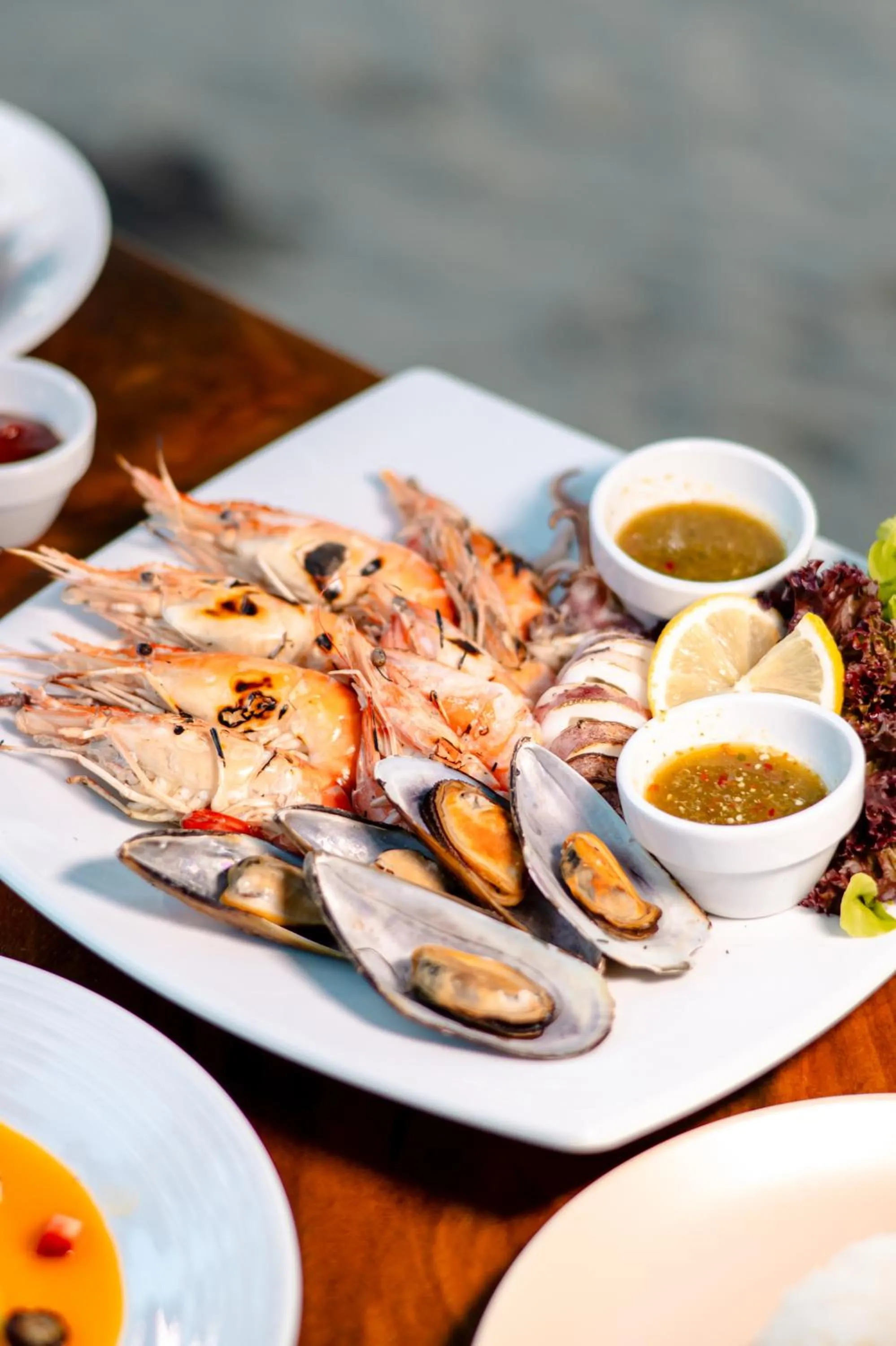 Lounge or bar in Diamond Beach Resort