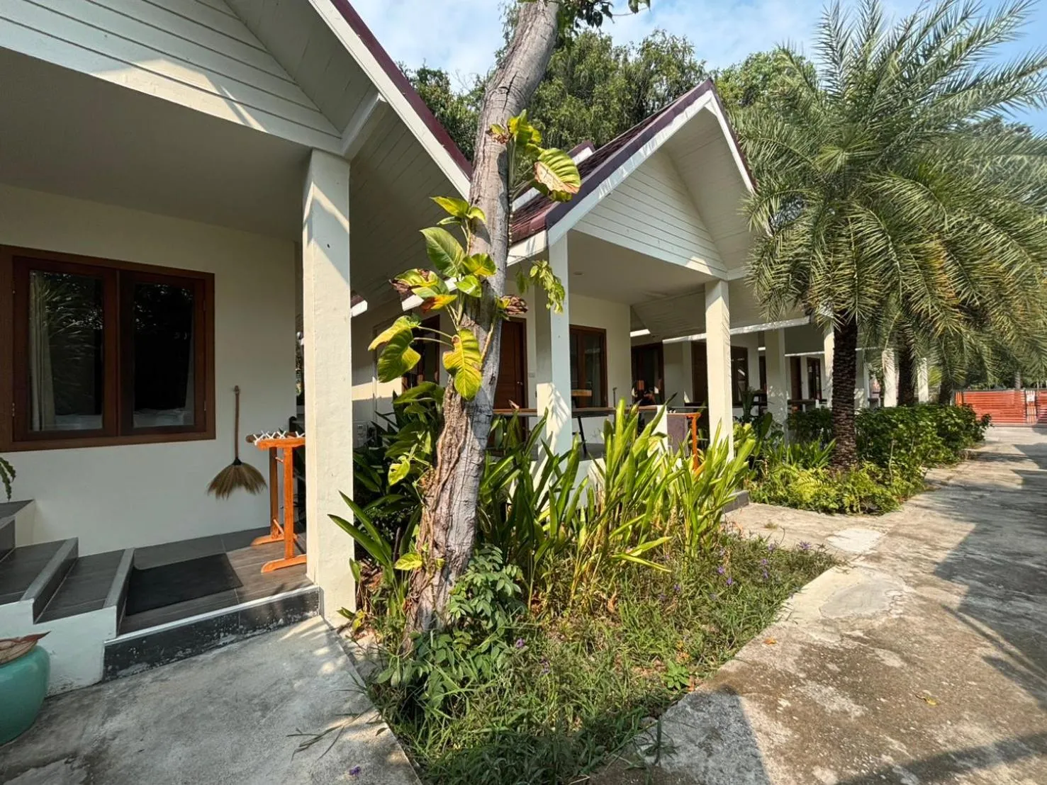 Property building in Diamond Beach Resort