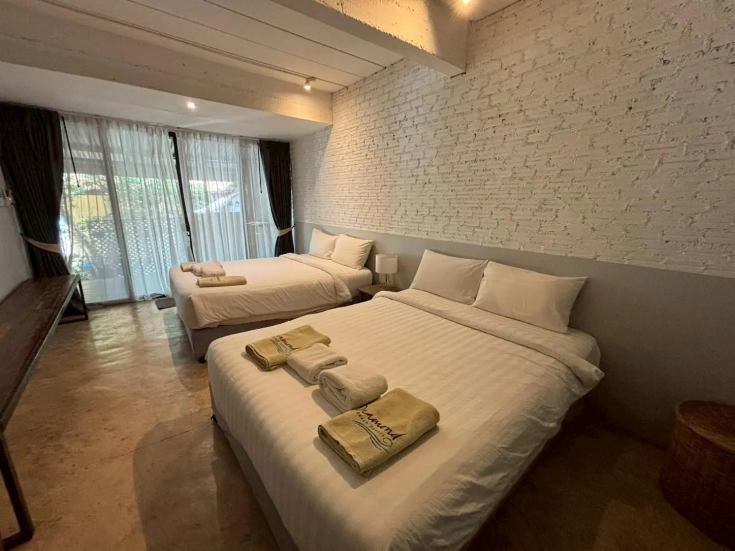 Bed in Diamond Beach Resort