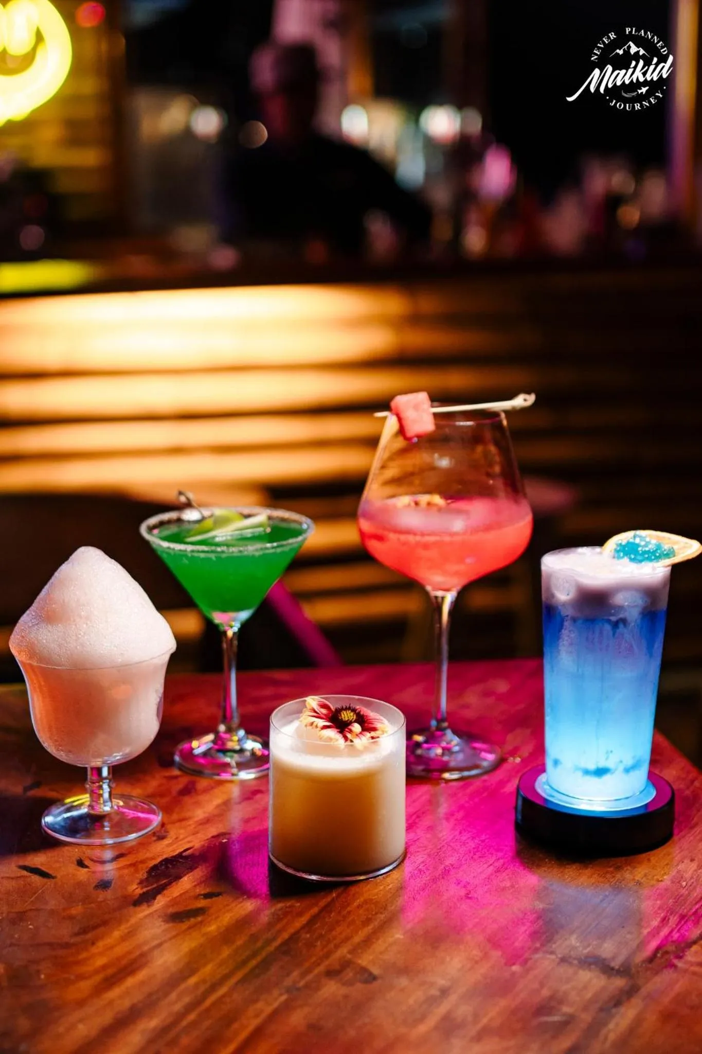 Lounge or bar in Diamond Beach Resort